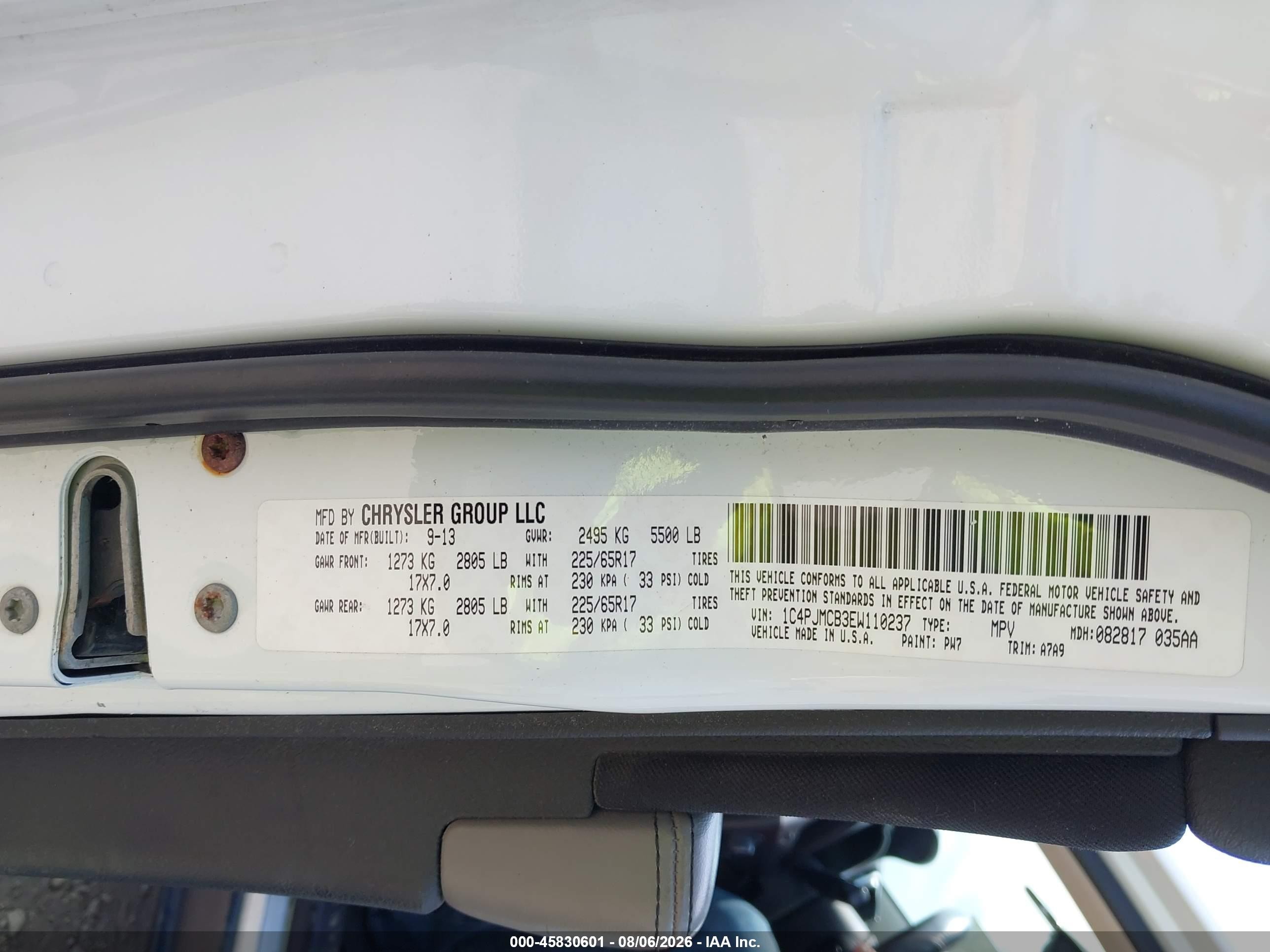 2014 Jeep Cherokee Latitude White vin: 1C4PJMCB3EW110237