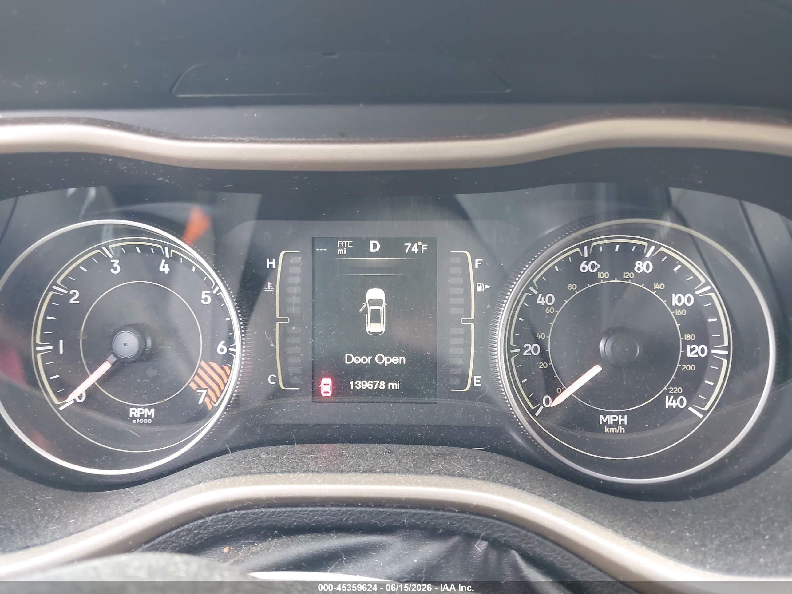 2014 Jeep Cherokee Latitude Серый vin: 1C4PJMCB3EW147076