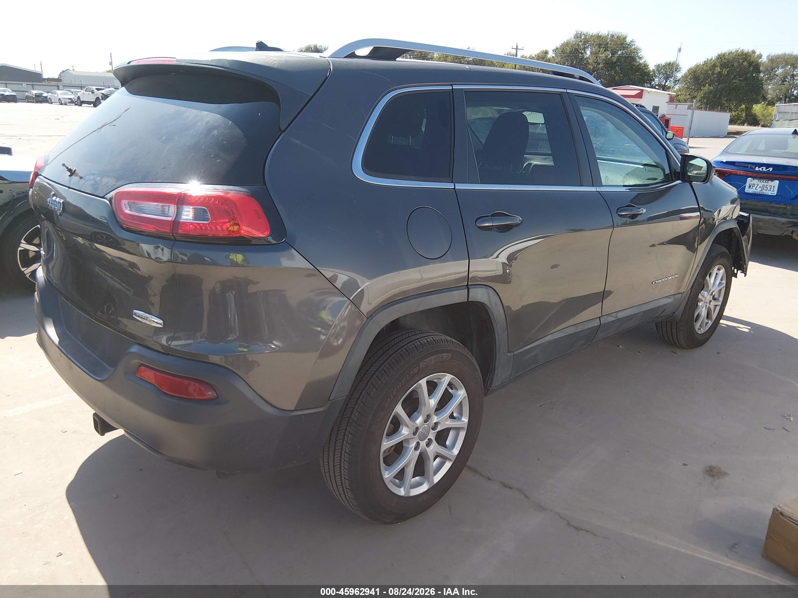 2014 Jeep Cherokee Latitude Gray vin: 1C4PJMCB3EW190882