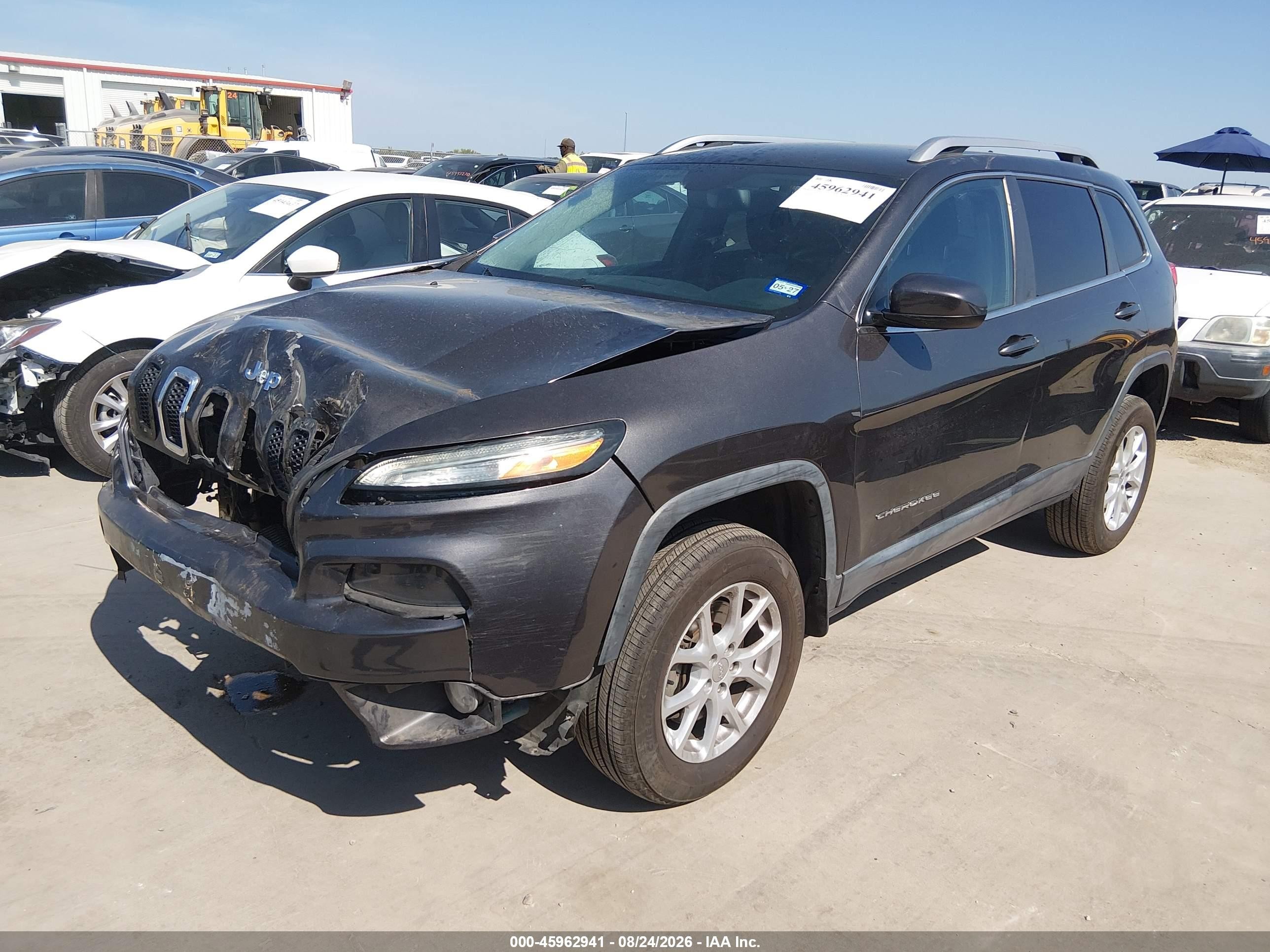 2014 Jeep Cherokee Latitude Gray vin: 1C4PJMCB3EW190882