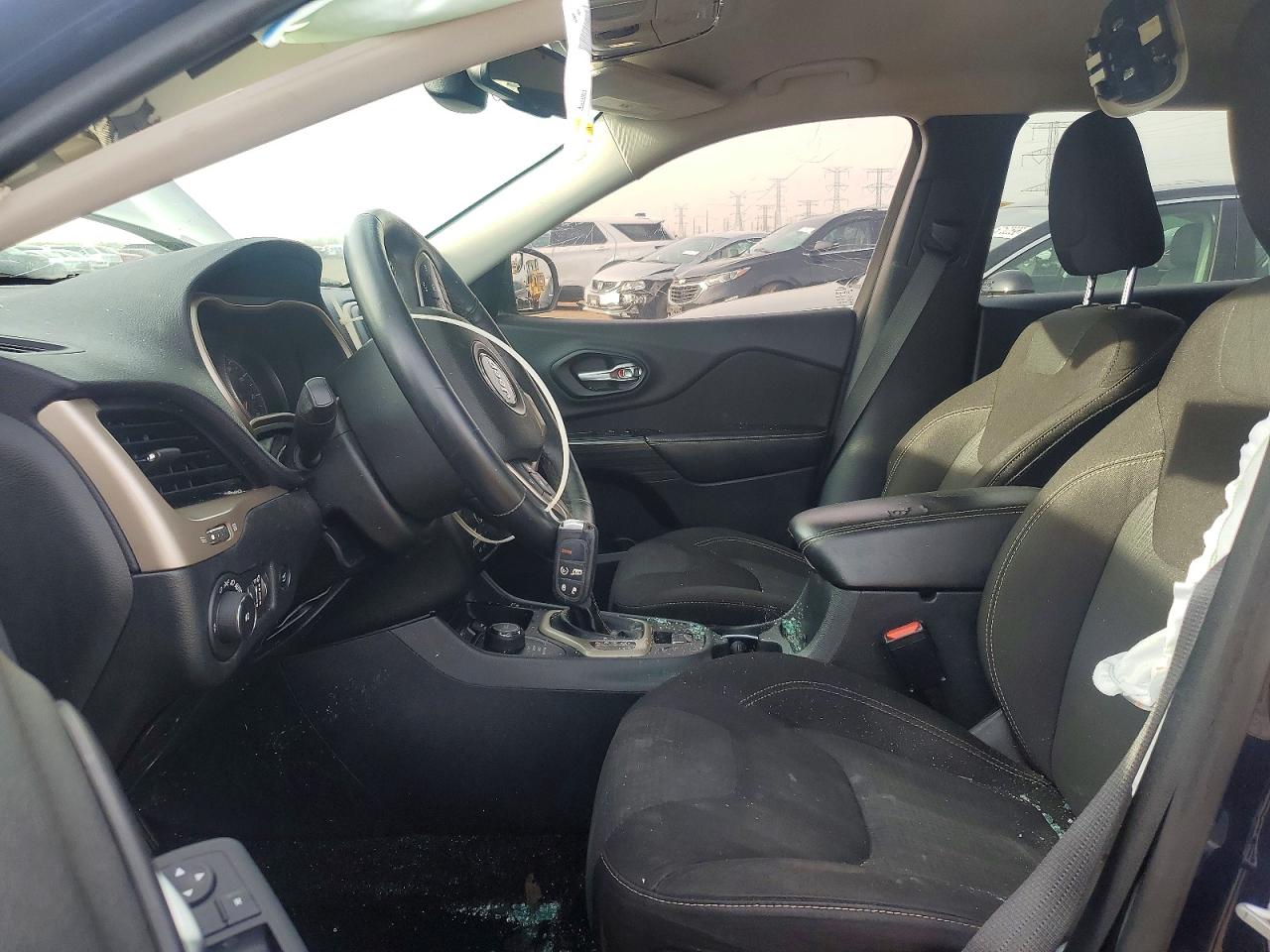 2015 Jeep Cherokee Latitude Blue vin: 1C4PJMCB3FW594640