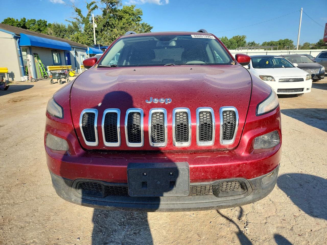 2015 Jeep Cherokee Latitude Red vin: 1C4PJMCB3FW691918