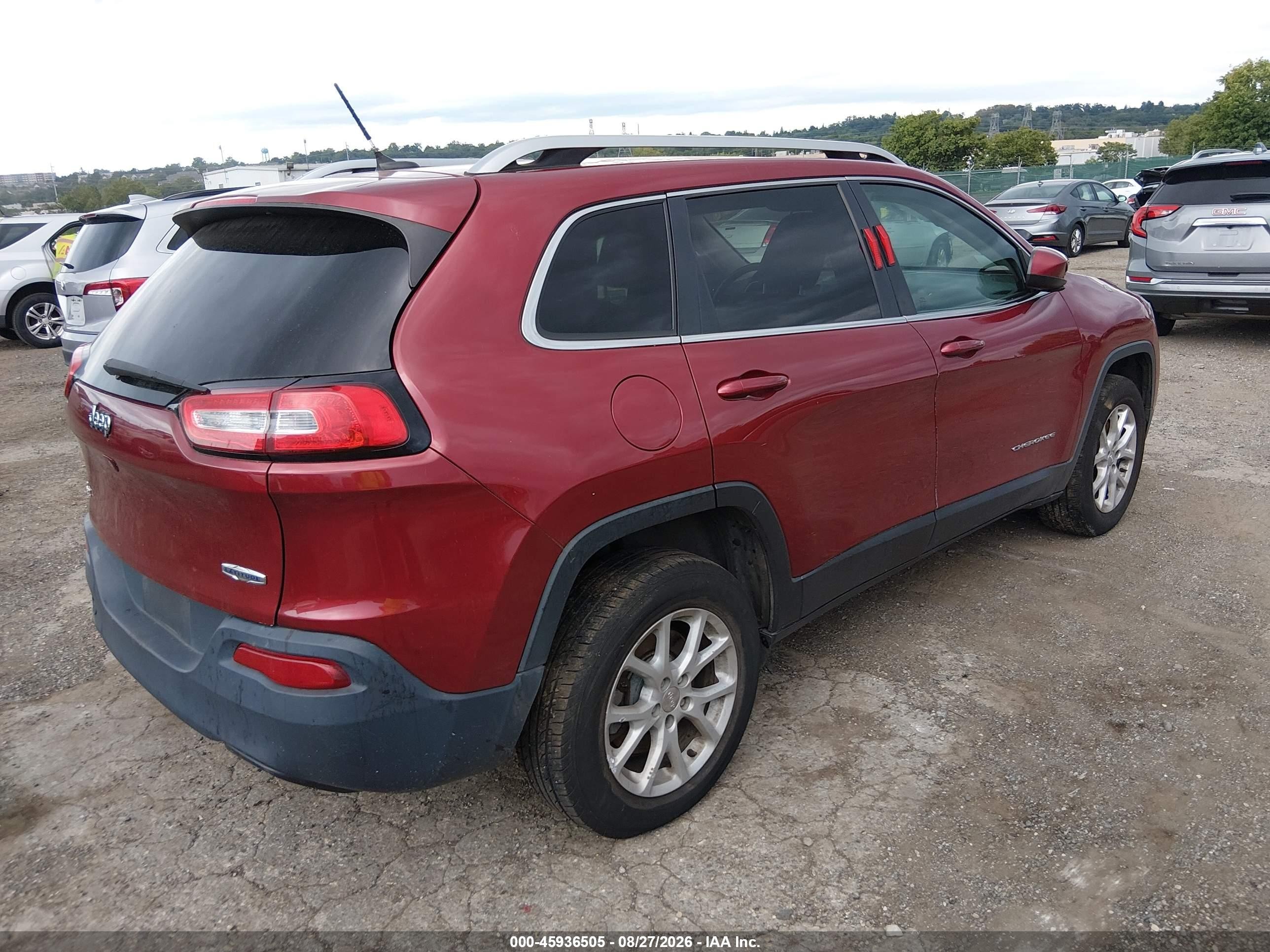 2015 Jeep Cherokee Latitude Burgundy vin: 1C4PJMCB3FW697198
