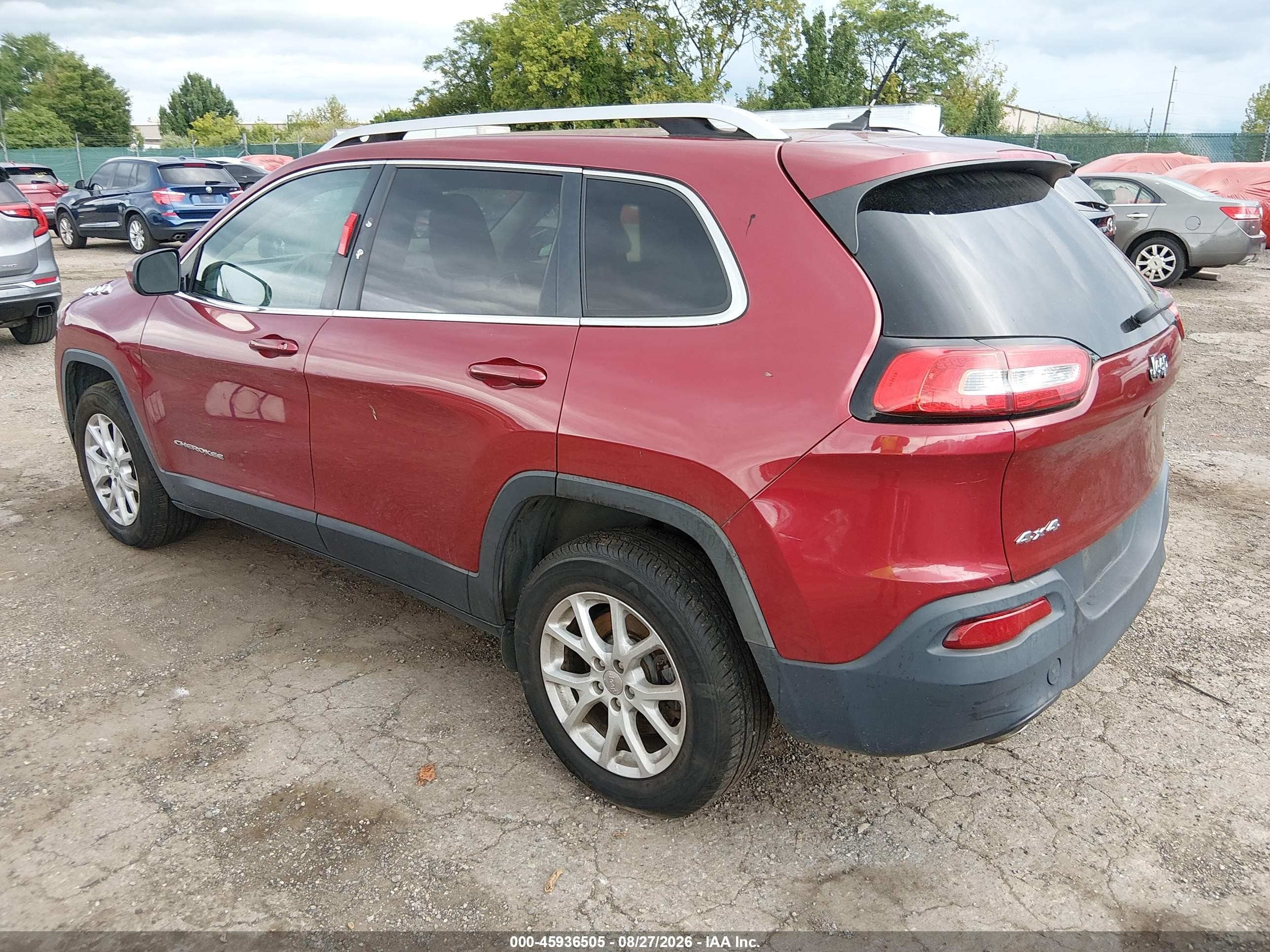 2015 Jeep Cherokee Latitude Burgundy vin: 1C4PJMCB3FW697198