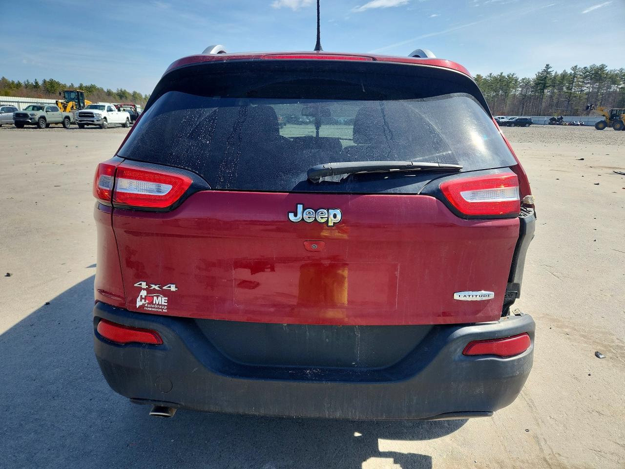 2015 Jeep Cherokee Red vin: 1C4PJMCB3FW784678