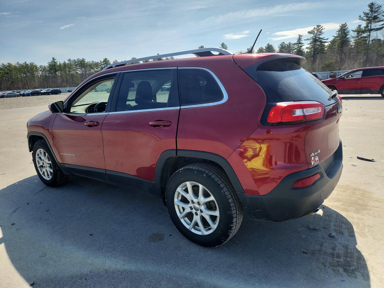 2015 Jeep Cherokee Red vin: 1C4PJMCB3FW784678