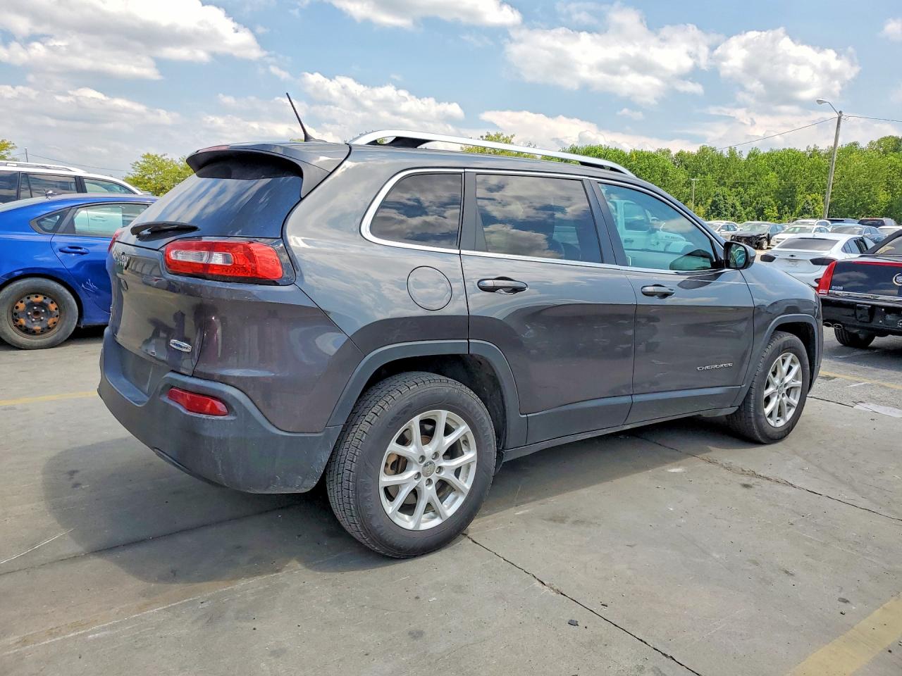 2015 Jeep Cherokee Latitude Charcoal vin: 1C4PJMCB3FW789573