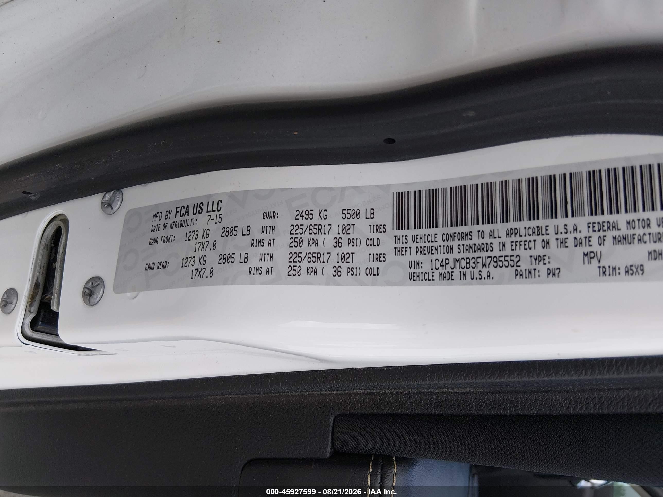 2015 Jeep Cherokee Latitude White vin: 1C4PJMCB3FW795552