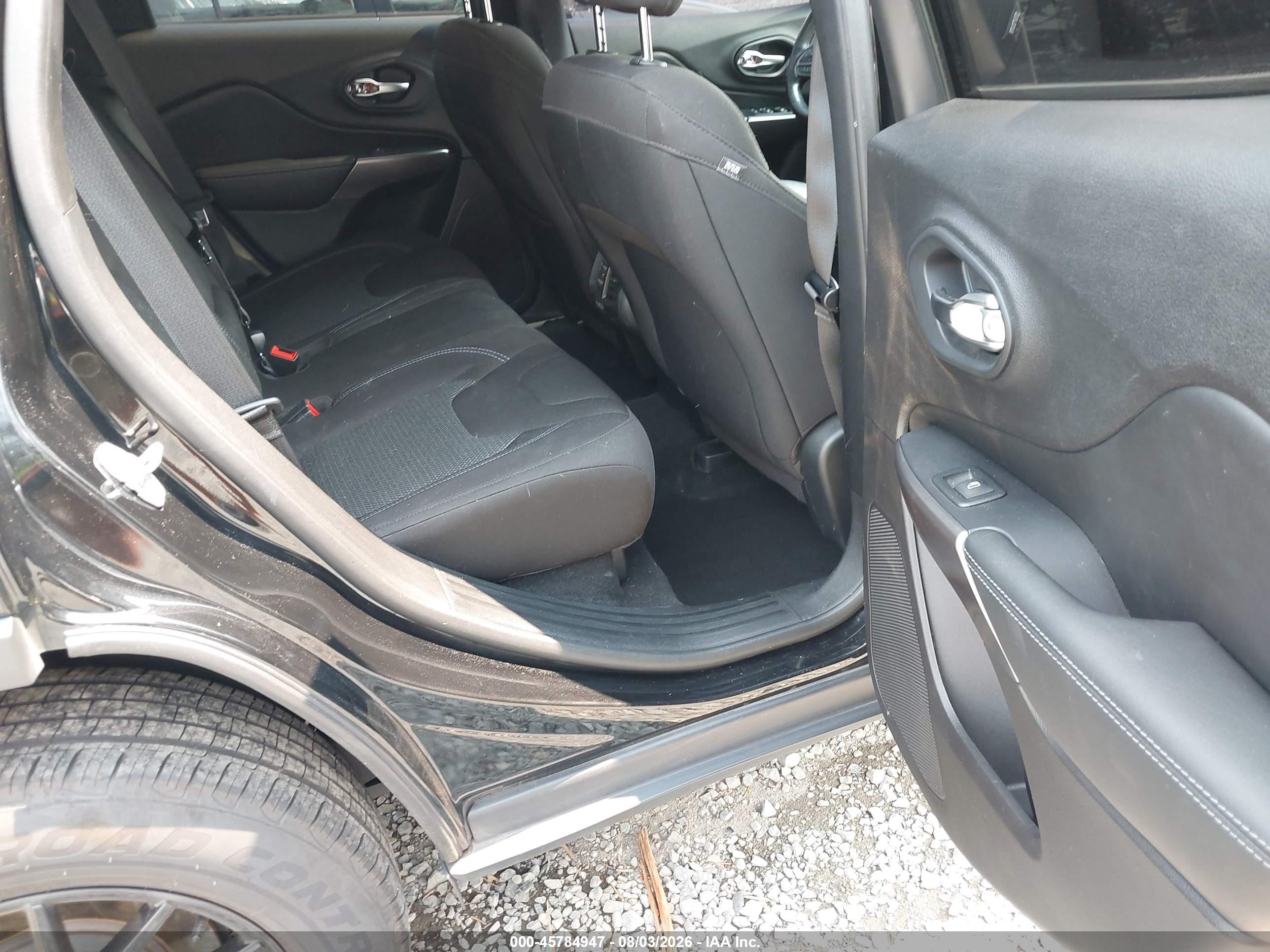 2020 Jeep Cherokee Latitude 4x4 Black vin: 1C4PJMCB3LD550760
