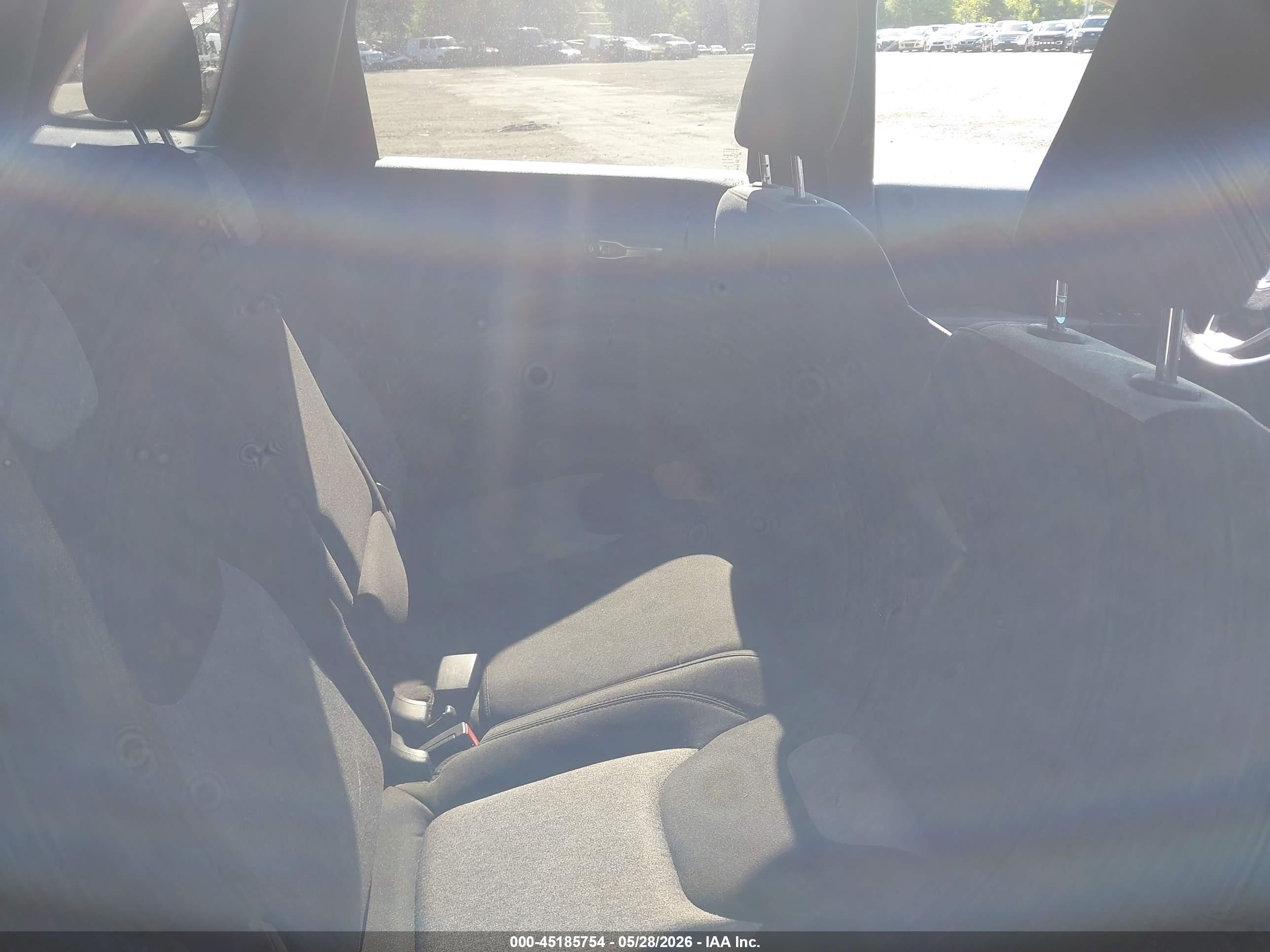 2014 Jeep Cherokee Latitude Black vin: 1C4PJMCB4EW171855