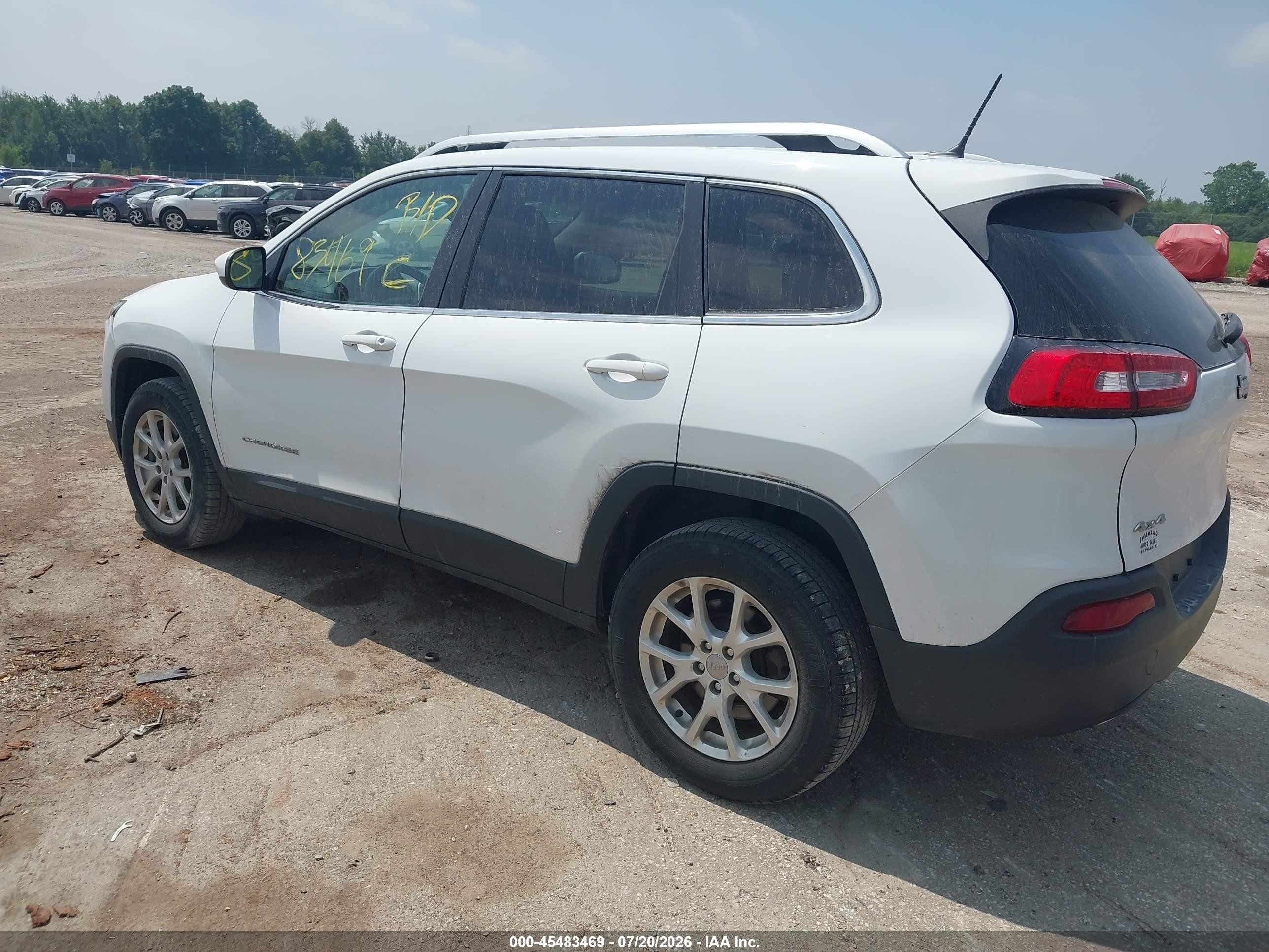 2014 Jeep Cherokee Latitude White vin: 1C4PJMCB4EW200707