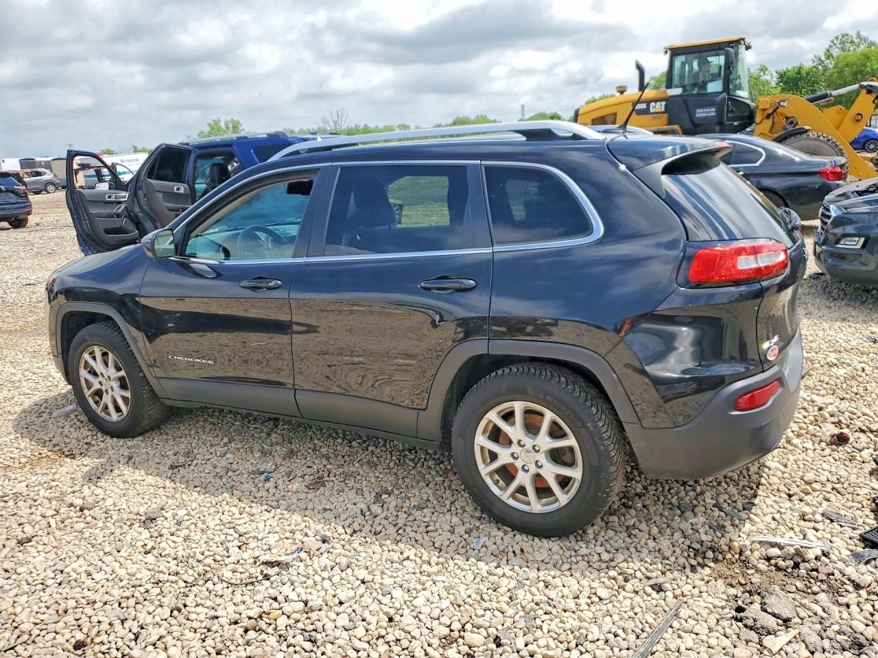 2014 Jeep Cherokee Latitude Черный vin: 1C4PJMCB4EW215787