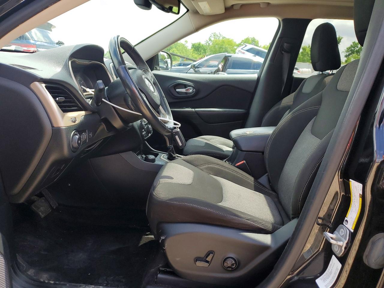 2014 Jeep Cherokee Latitude Черный vin: 1C4PJMCB4EW215787