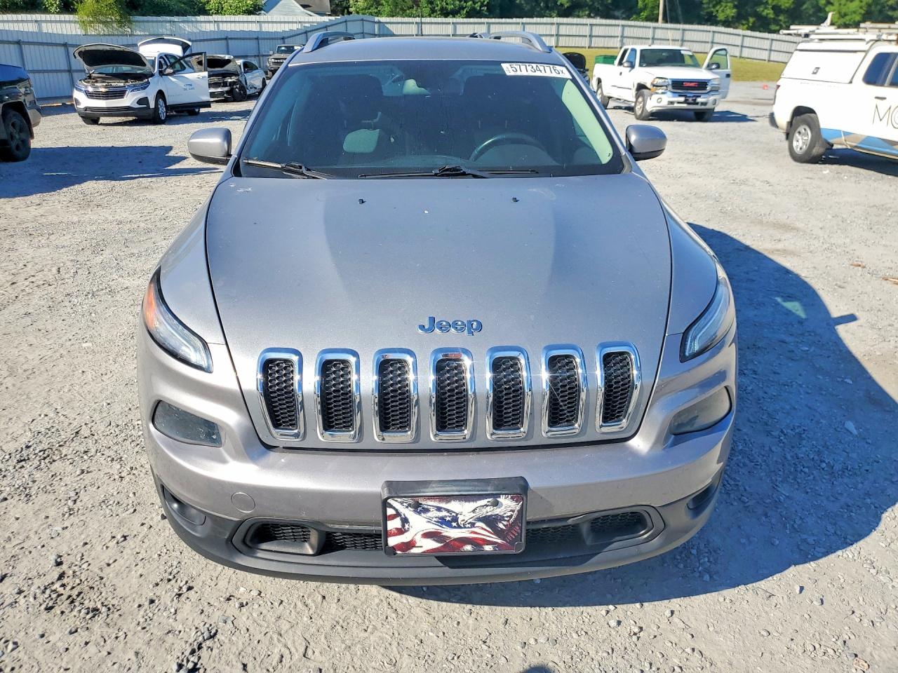 2014 Jeep Cherokee Latitude Silver vin: 1C4PJMCB4EW243816