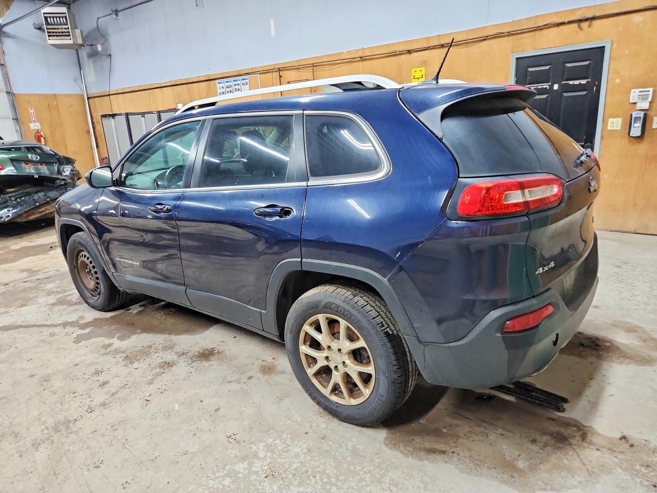 2014 Jeep Cherokee Latitude Blue vin: 1C4PJMCB4EW321415