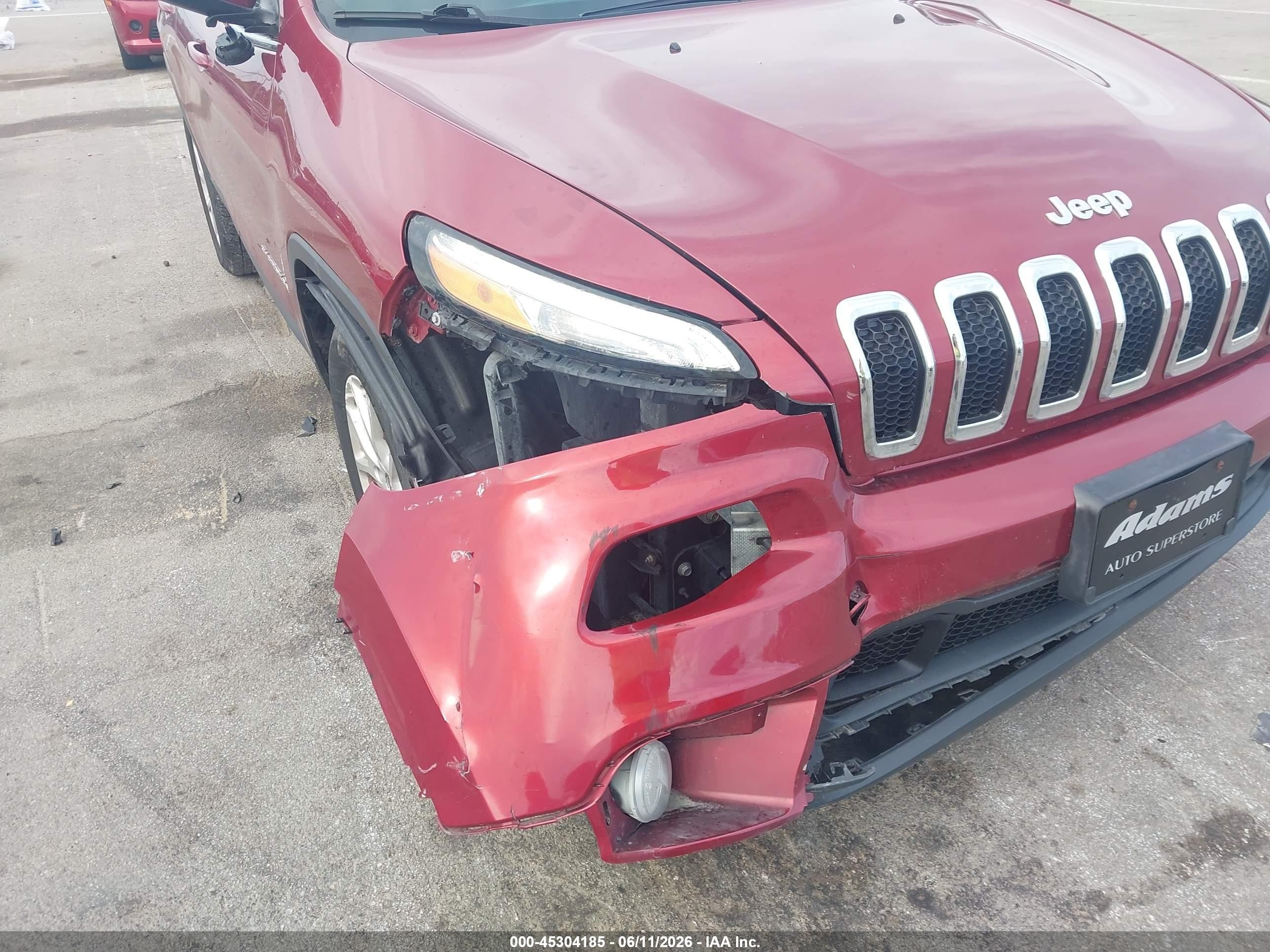 2015 Jeep Cherokee Latitude Red vin: 1C4PJMCB4FW569231