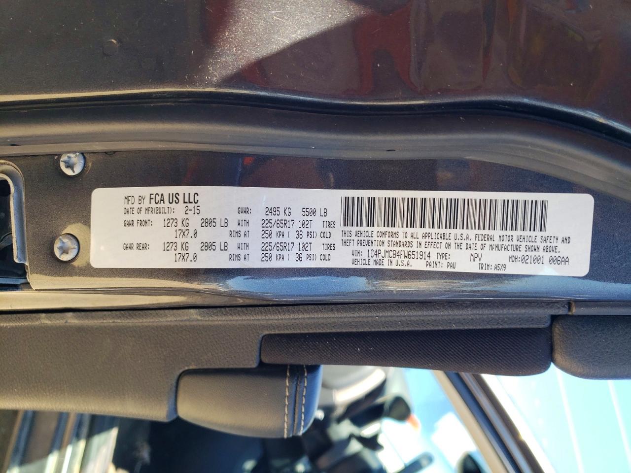 2015 Jeep Cherokee Latitude Gray vin: 1C4PJMCB4FW651914