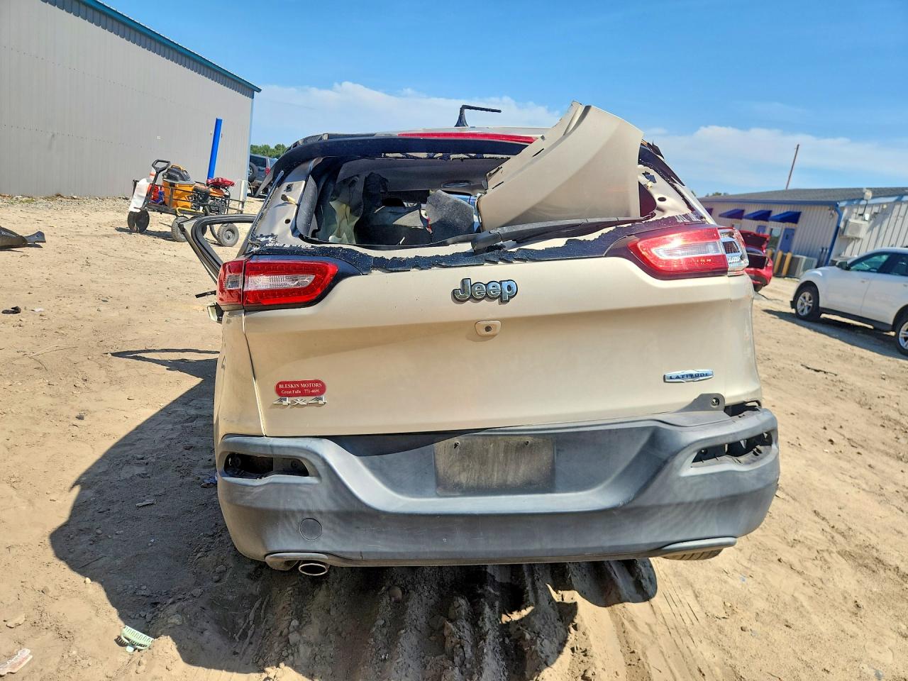 2015 Jeep Cherokee Latitude Tan vin: 1C4PJMCB4FW679227