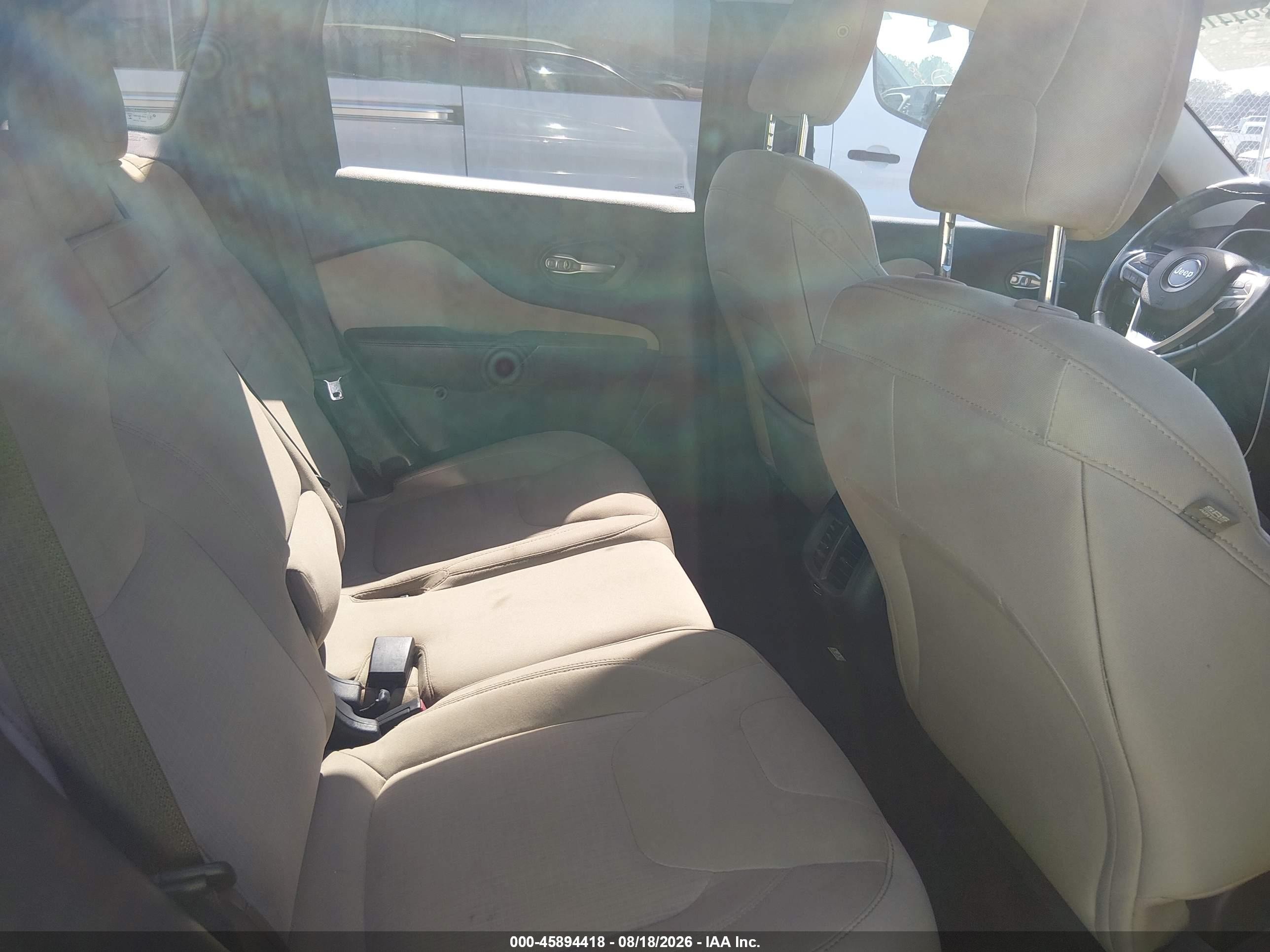 2015 Jeep Cherokee Latitude Brown vin: 1C4PJMCB4FW719497