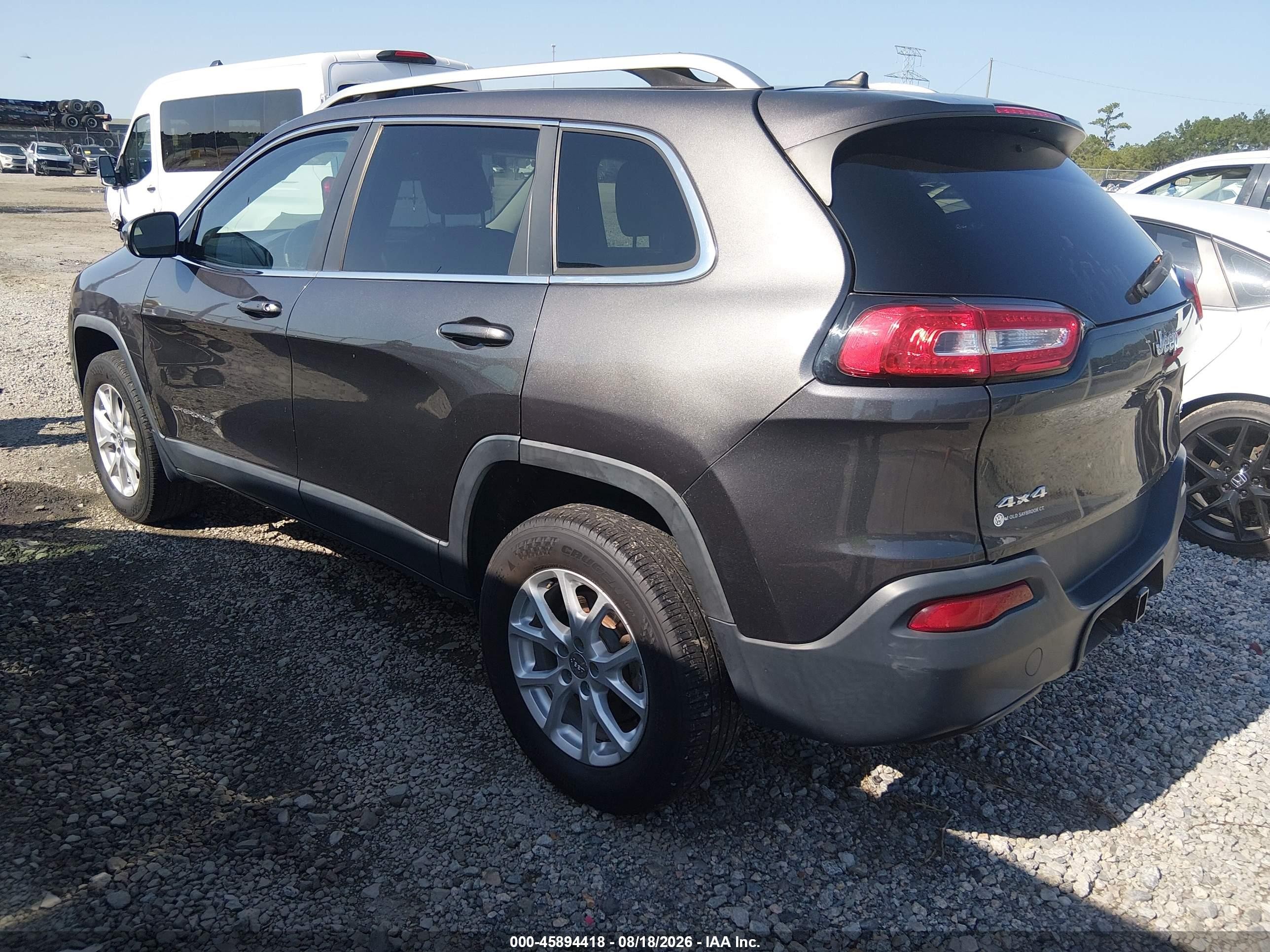 2015 Jeep Cherokee Latitude Brown vin: 1C4PJMCB4FW719497