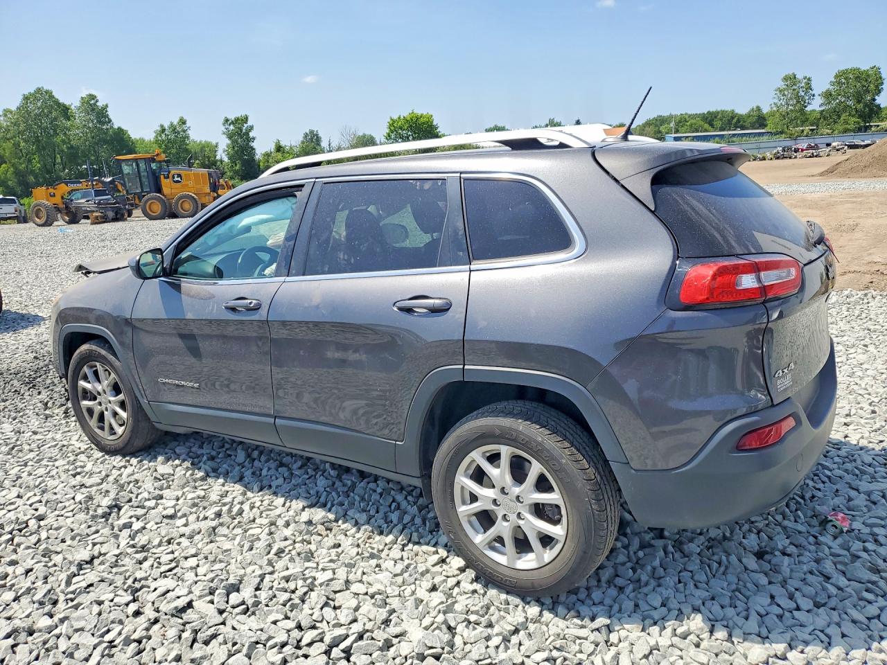 2015 Jeep Cherokee Latitude Gray vin: 1C4PJMCB4FW725672