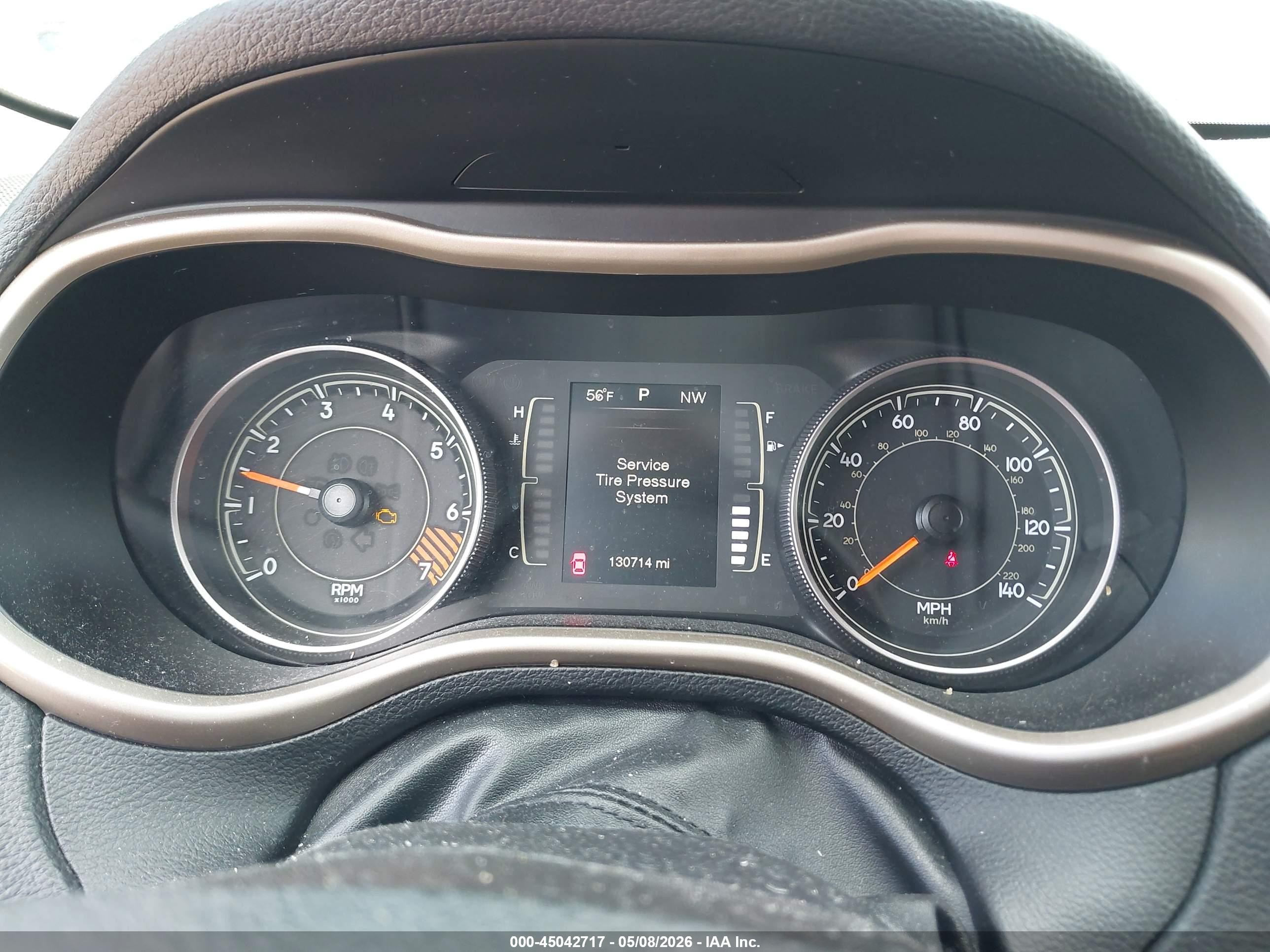 2015 Jeep Cherokee Latitude White vin: 1C4PJMCB4FW734548
