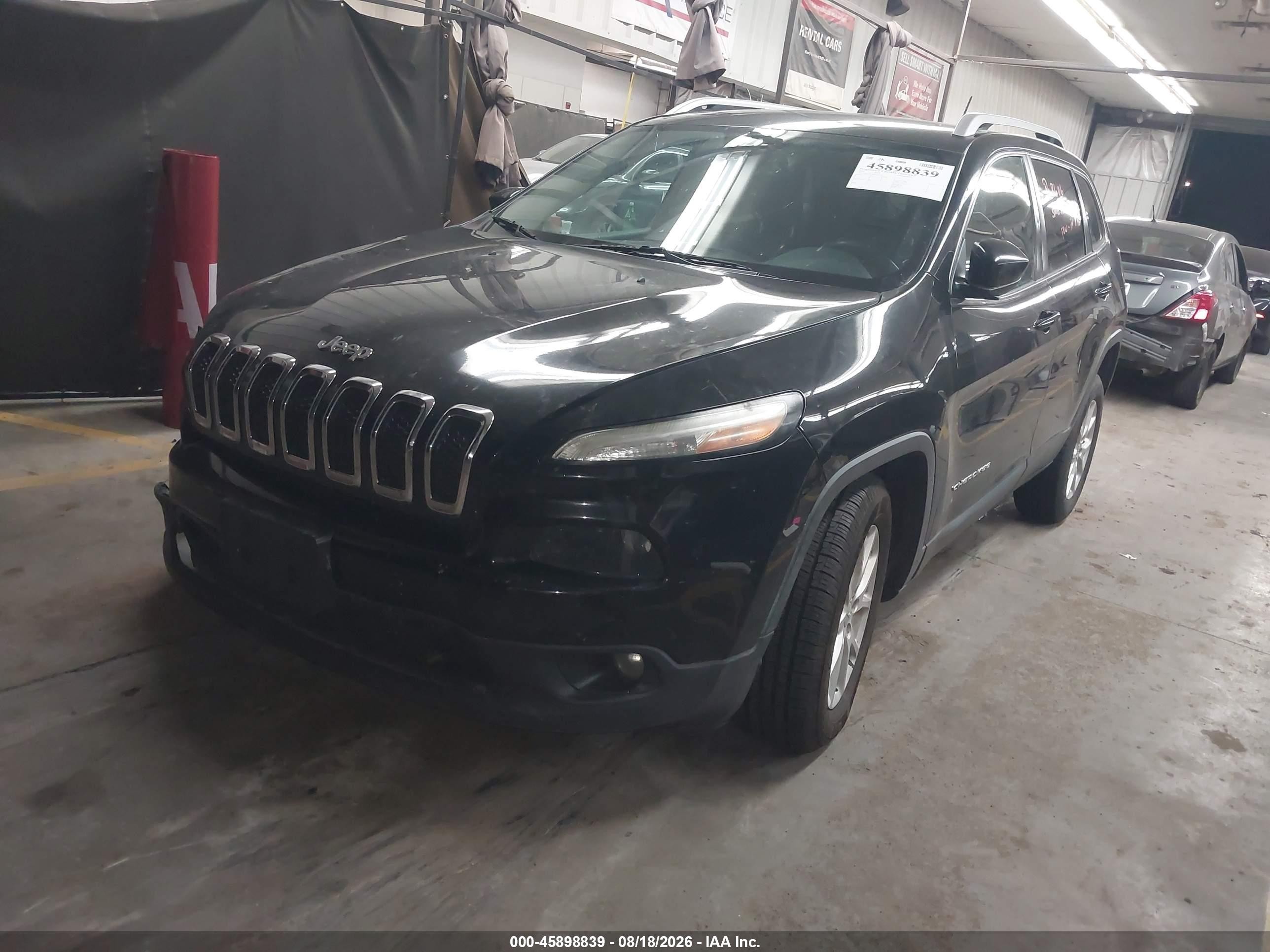 2015 Jeep Cherokee Latitude Черный vin: 1C4PJMCB4FW772099