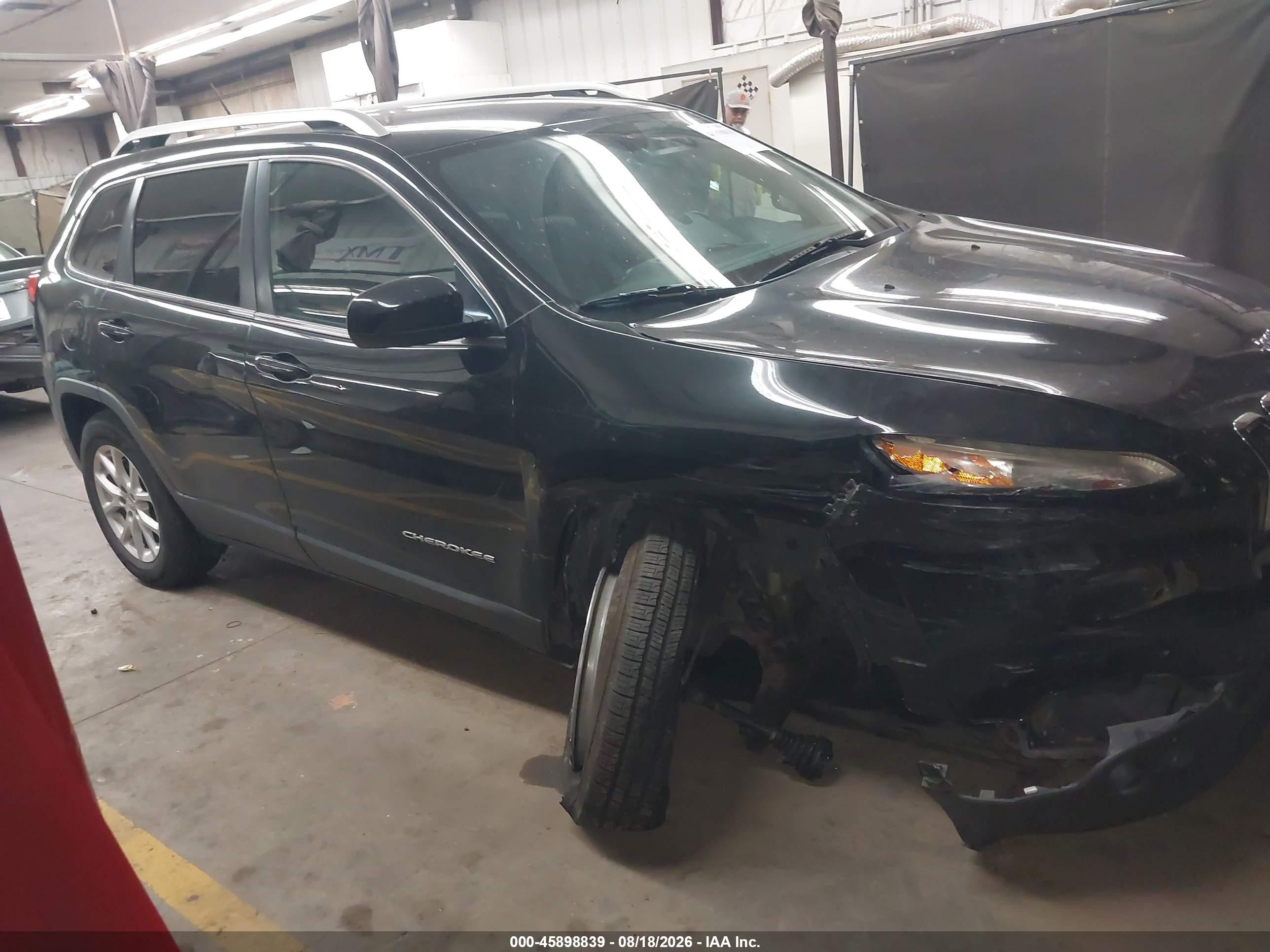 2015 Jeep Cherokee Latitude Черный vin: 1C4PJMCB4FW772099