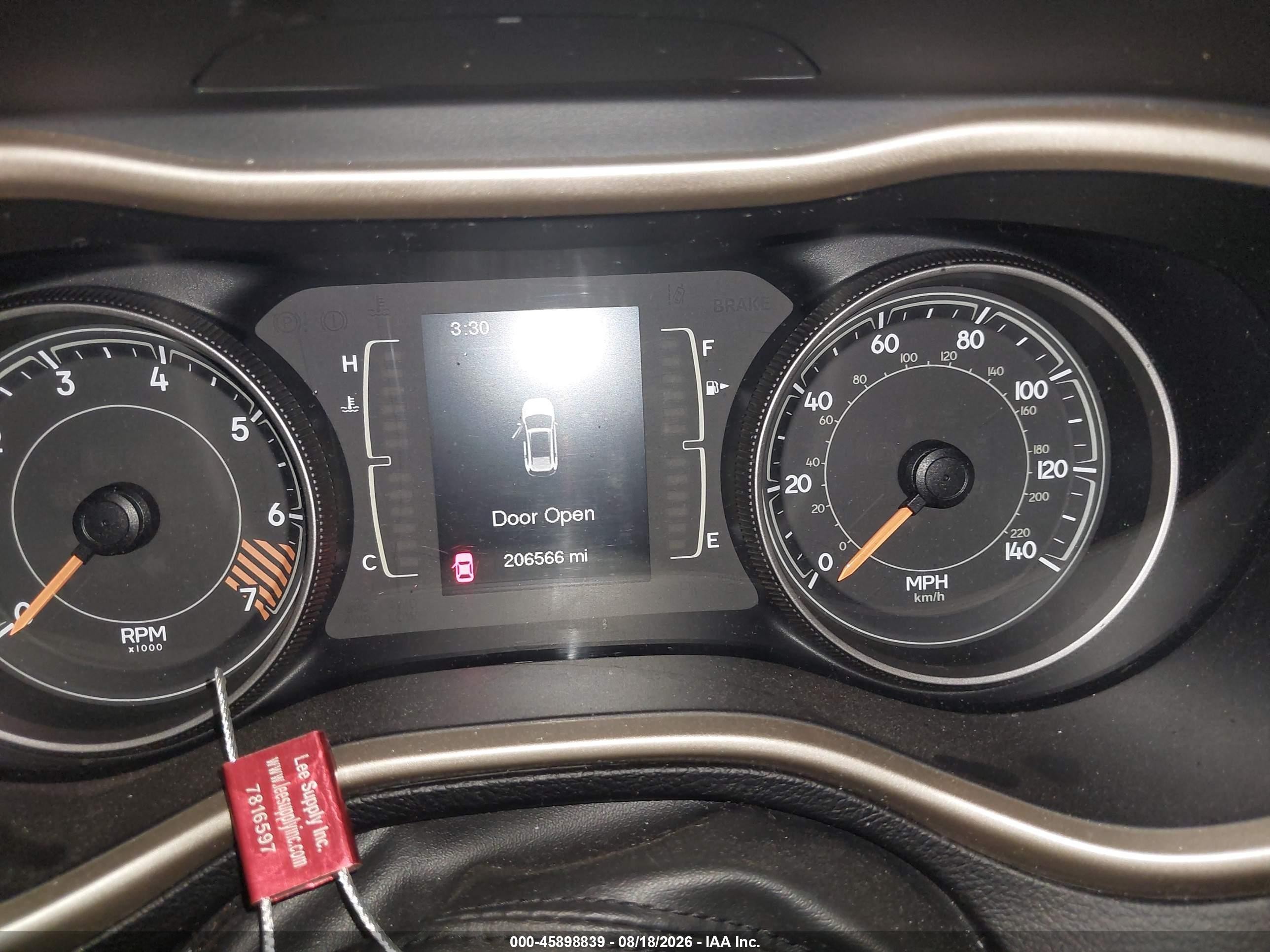 2015 Jeep Cherokee Latitude Черный vin: 1C4PJMCB4FW772099