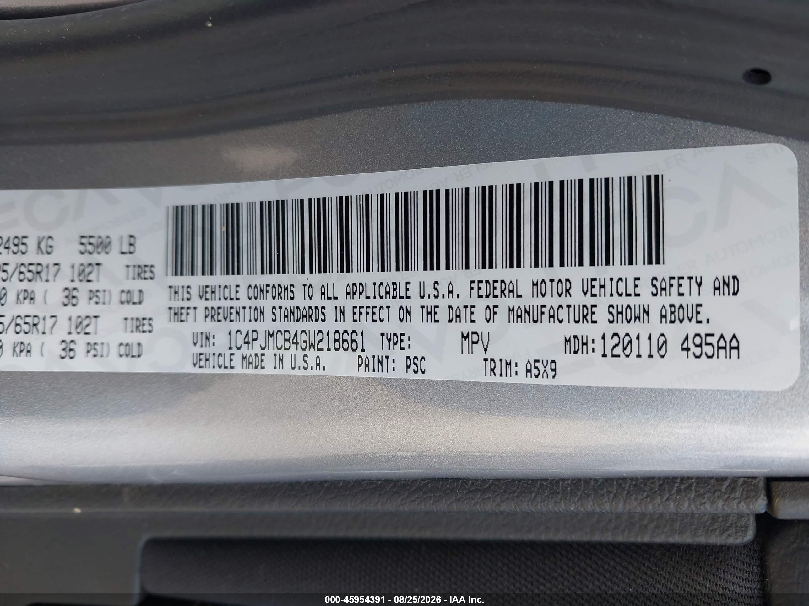 2016 Jeep Cherokee Latitude Silver vin: 1C4PJMCB4GW218661