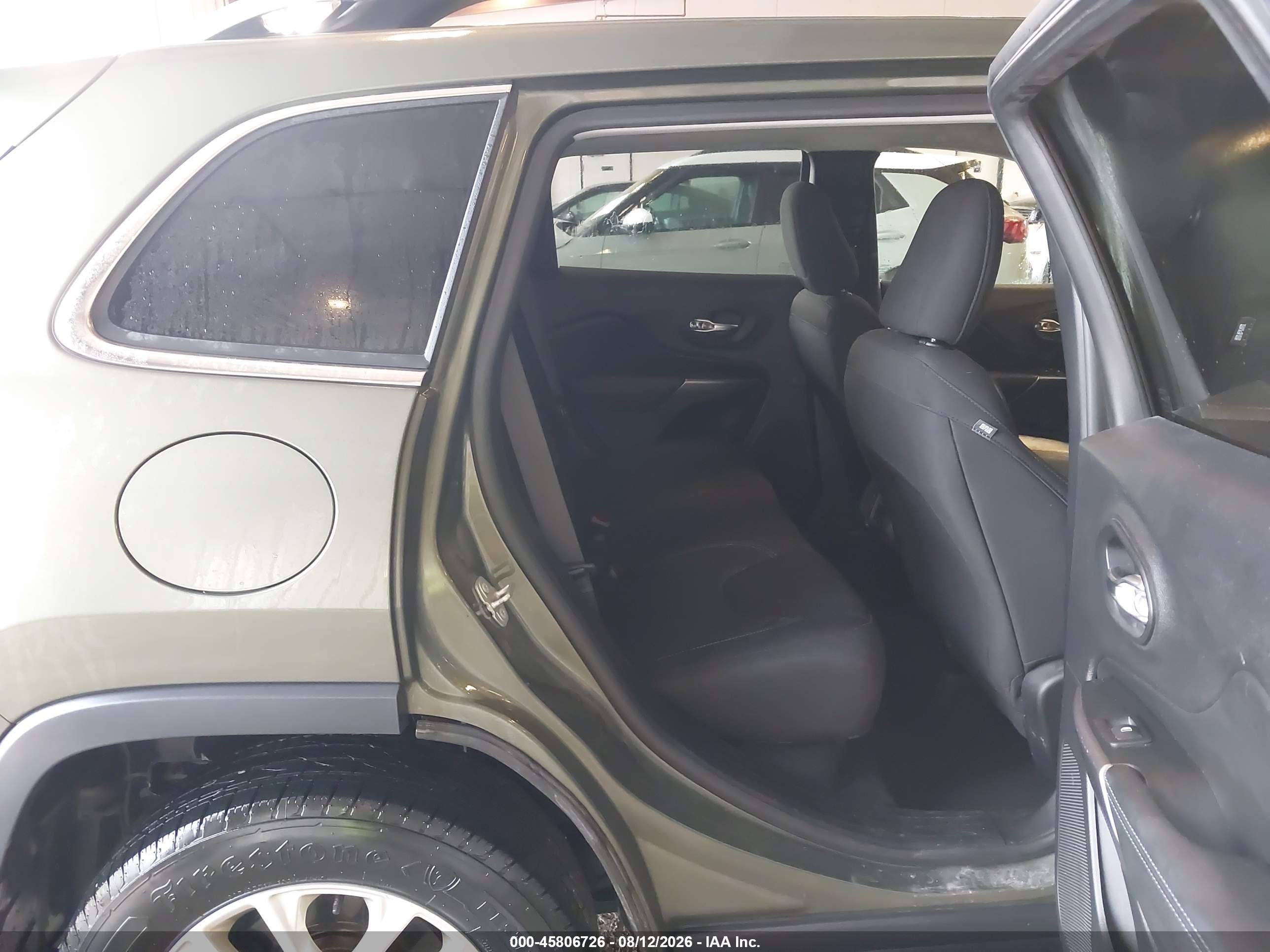 2019 Jeep Cherokee Latitude 4x4 Green vin: 1C4PJMCB4KD449449