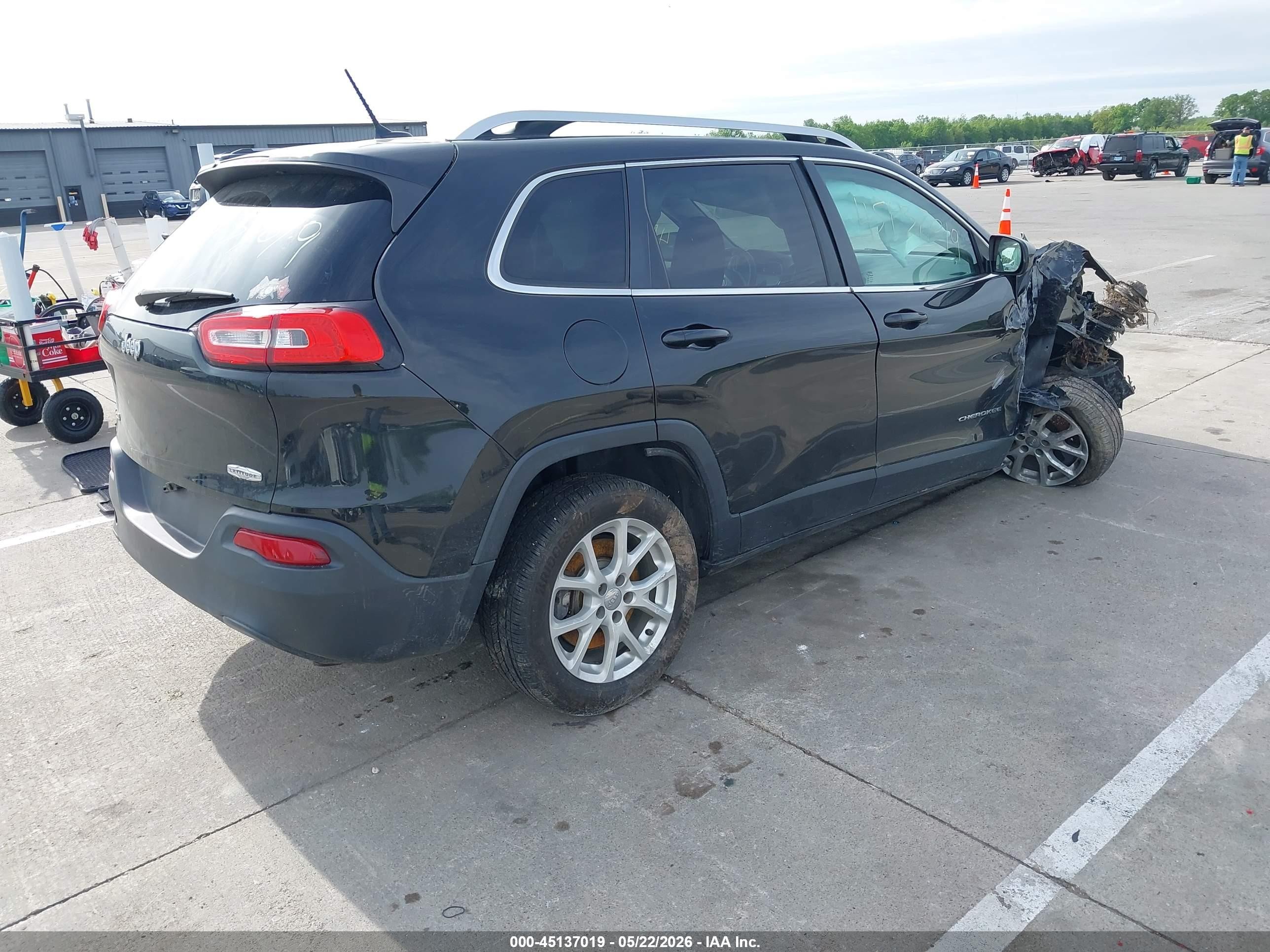 2014 Jeep Cherokee Latitude Black vin: 1C4PJMCB5EW185991