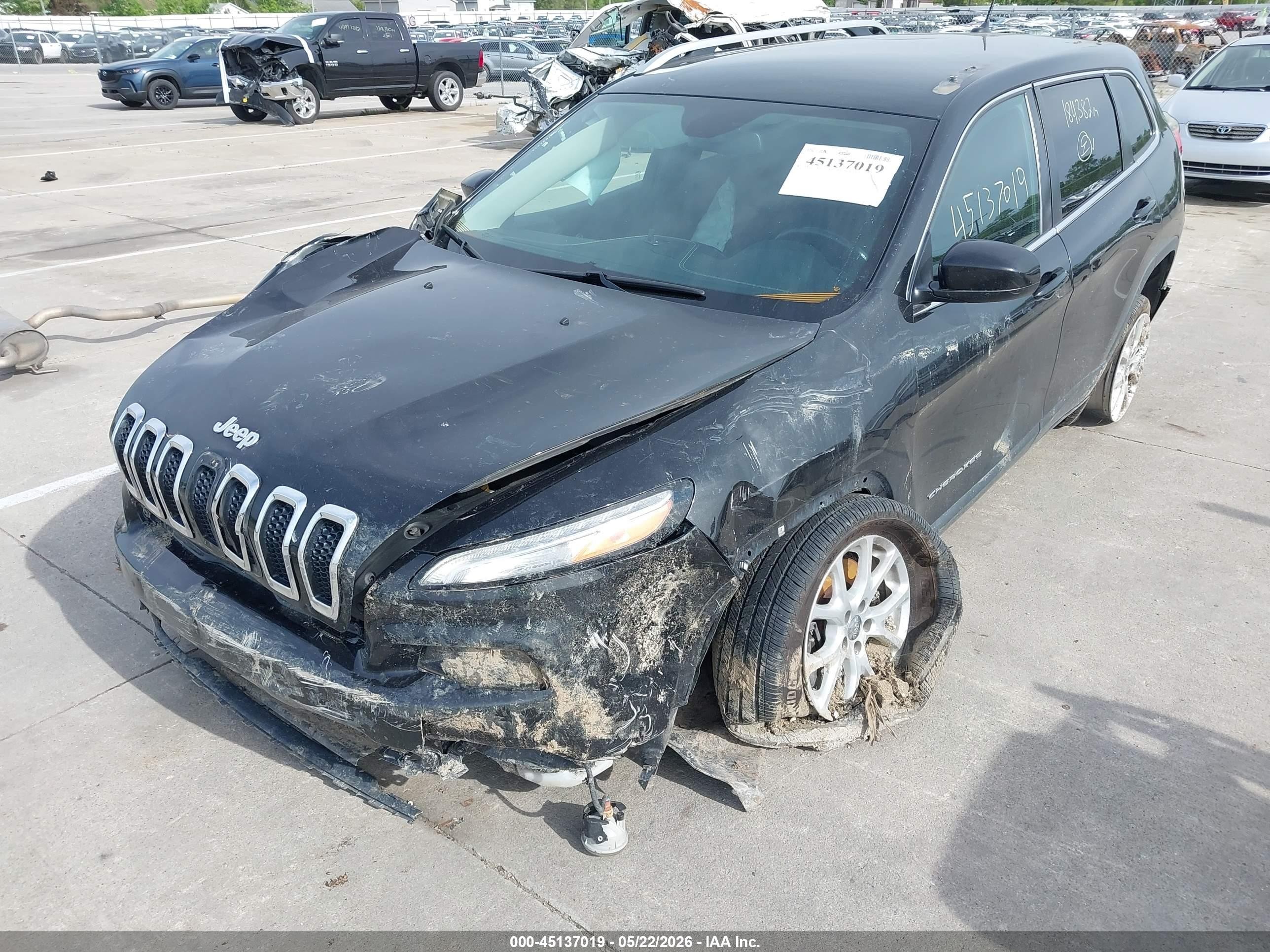 2014 Jeep Cherokee Latitude Black vin: 1C4PJMCB5EW185991