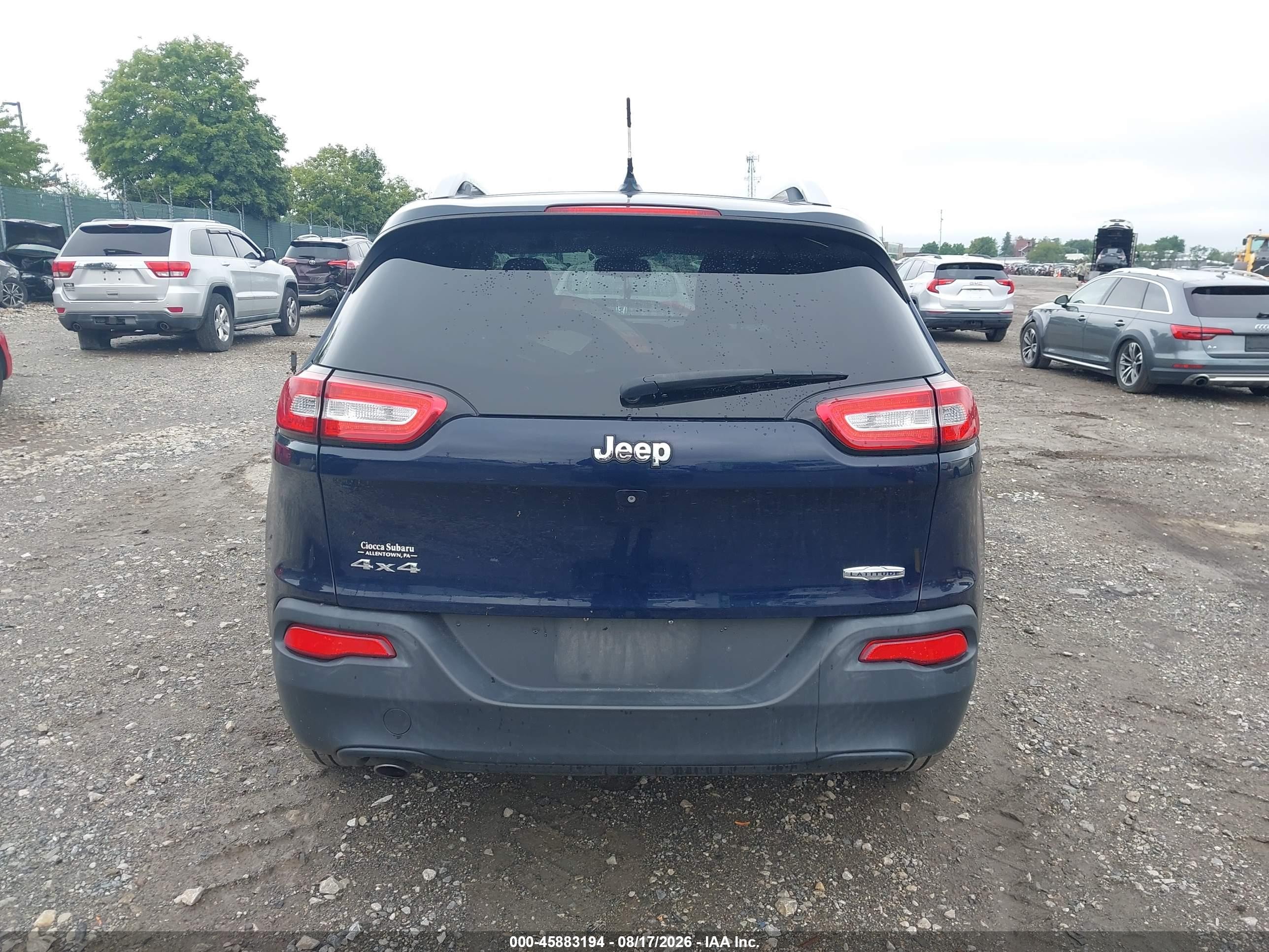 2015 Jeep Cherokee Latitude Dark Blue vin: 1C4PJMCB5FW609512