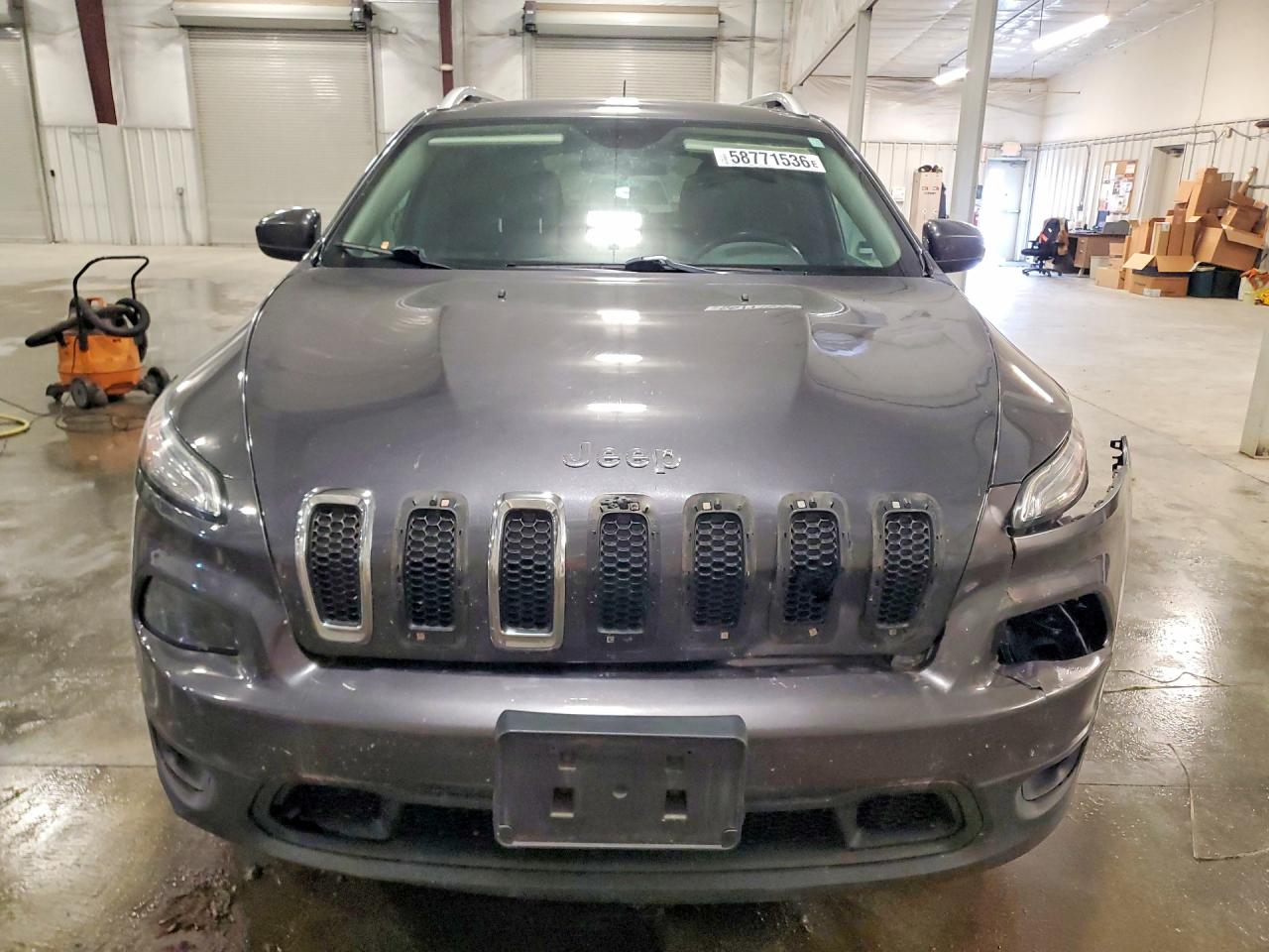 2015 Jeep Cherokee Latitude Gray vin: 1C4PJMCB5FW633163
