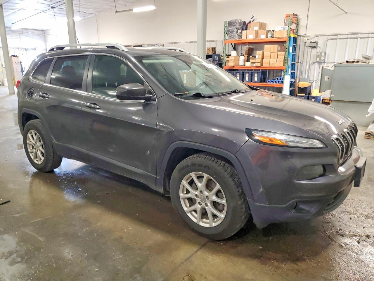 2015 Jeep Cherokee Latitude Gray vin: 1C4PJMCB5FW633163