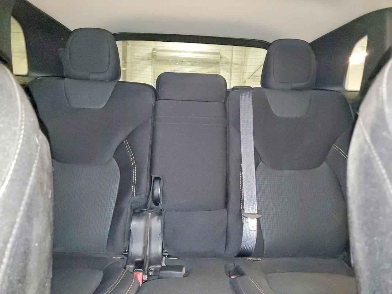 2015 Jeep Cherokee Latitude Gray vin: 1C4PJMCB5FW633163