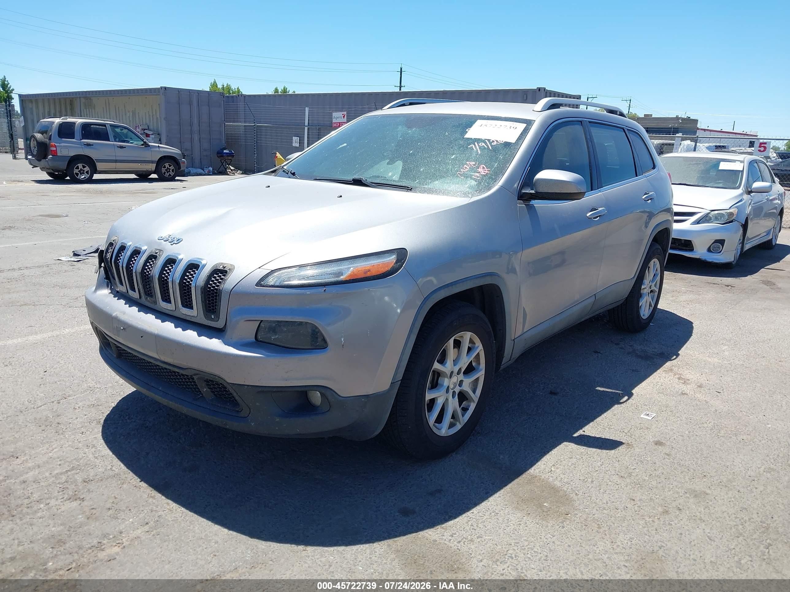 2015 Jeep Cherokee Latitude Gray vin: 1C4PJMCB5FW633244