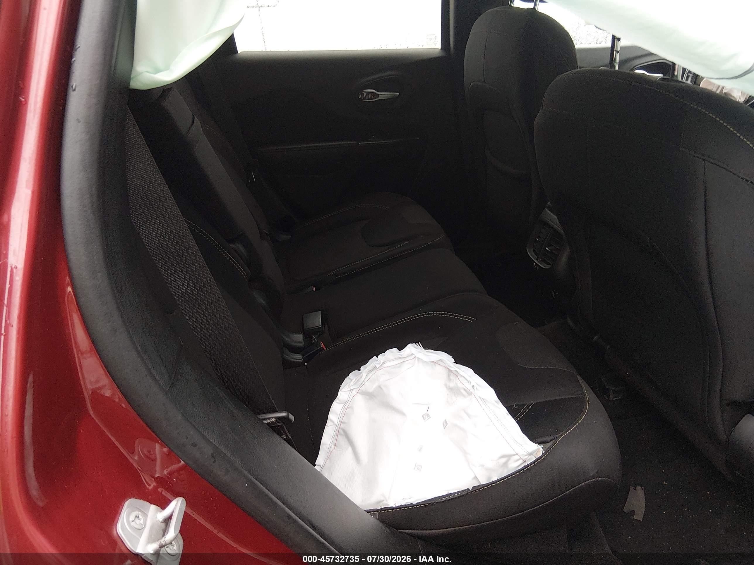 2015 Jeep Cherokee Latitude Красный vin: 1C4PJMCB5FW691824