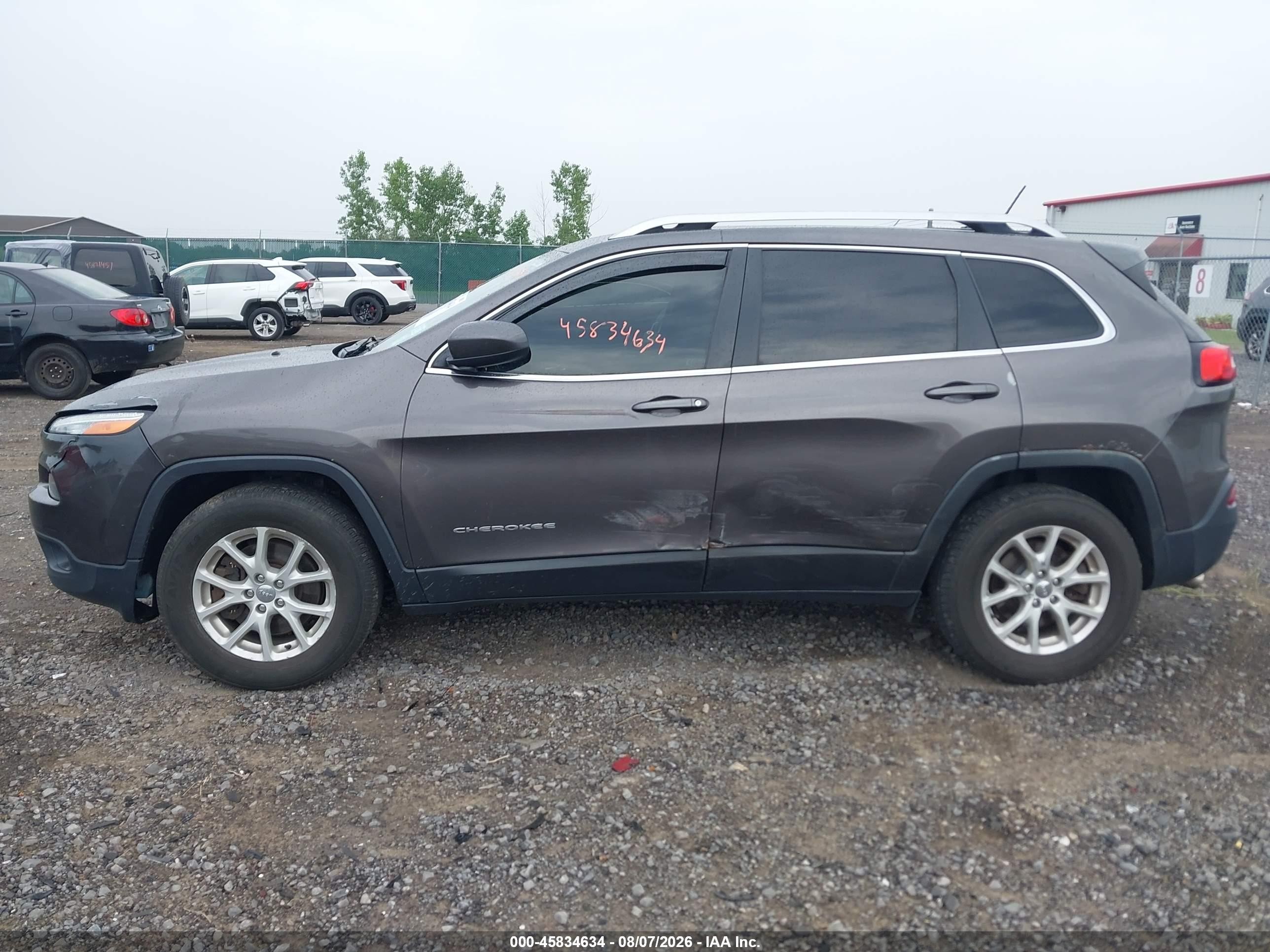 2015 Jeep Cherokee Latitude Gray vin: 1C4PJMCB5FW725616