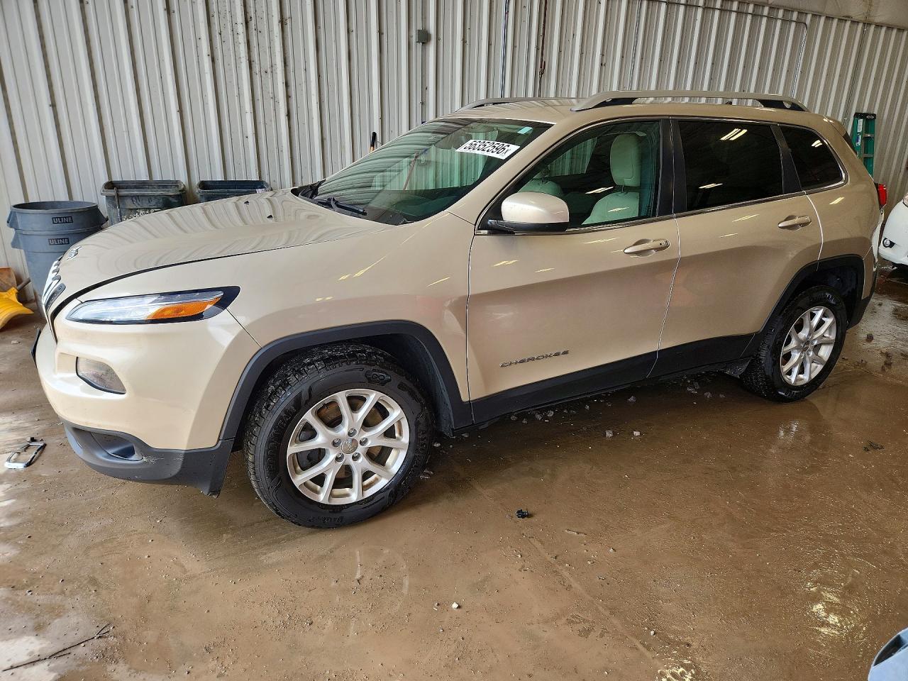2015 Jeep Cherokee Latitude Beige vin: 1C4PJMCB5FW768367