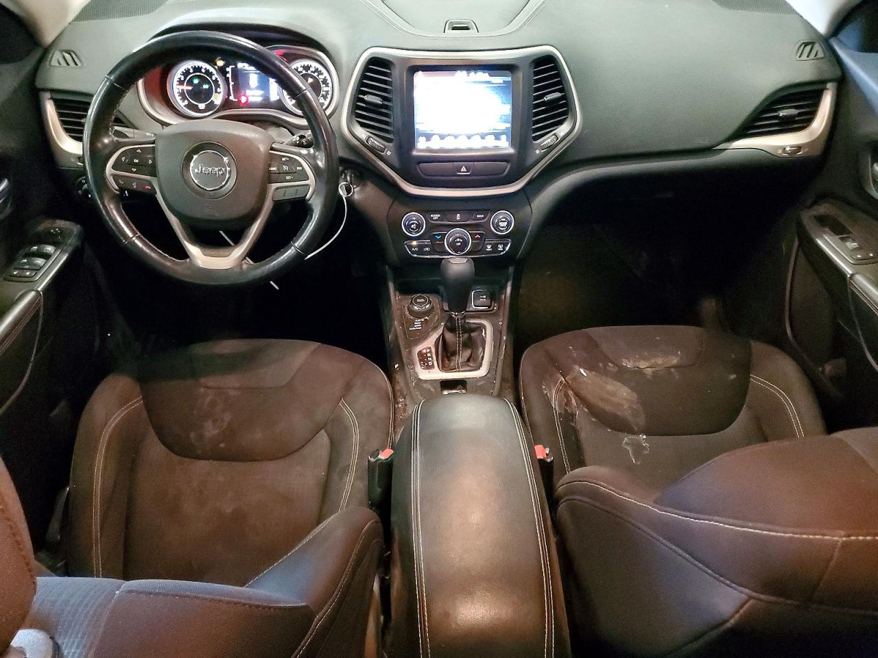 2015 Jeep Cherokee Latitude Gray vin: 1C4PJMCB5FW768403