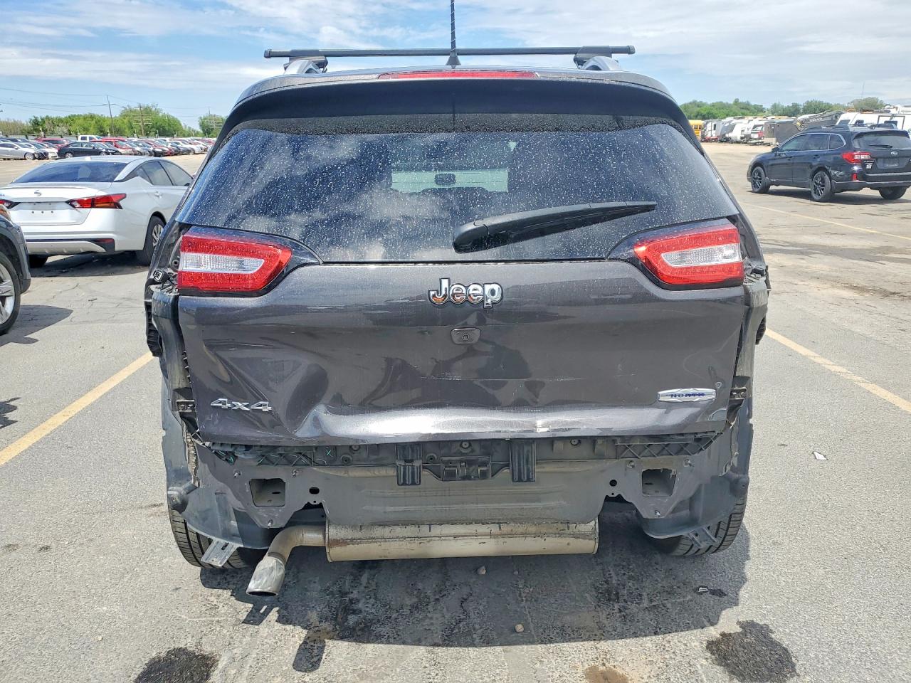 2017 Jeep Cherokee Latitude Charcoal vin: 1C4PJMCB5HW634106
