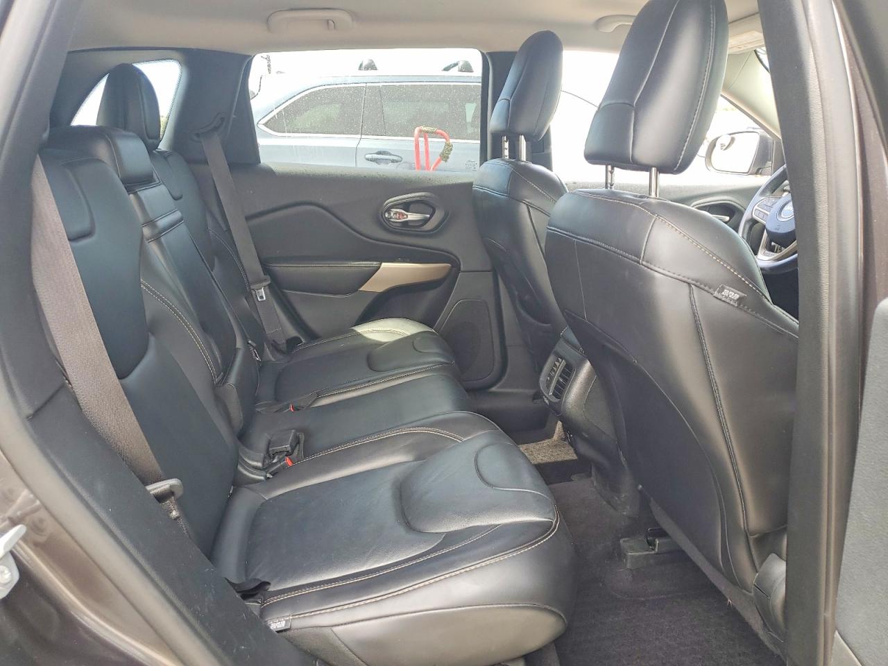 2017 Jeep Cherokee Latitude Charcoal vin: 1C4PJMCB5HW634106
