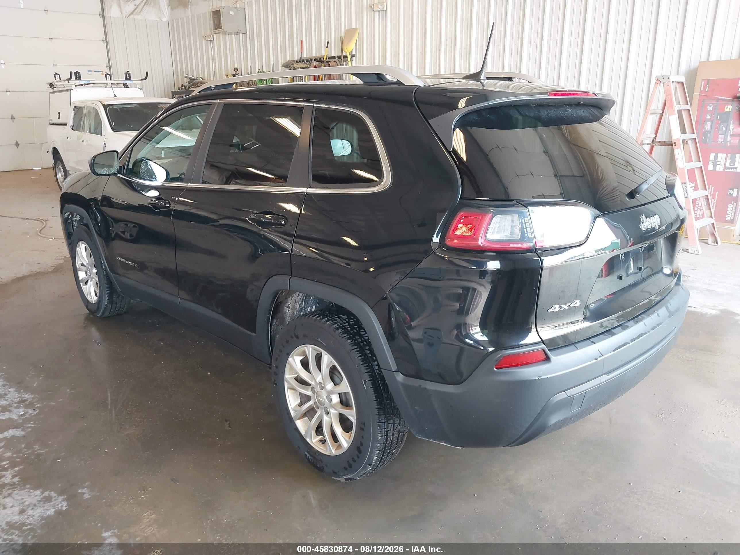 2019 Jeep Cherokee Latitude 4x4 Black vin: 1C4PJMCB5KD479785