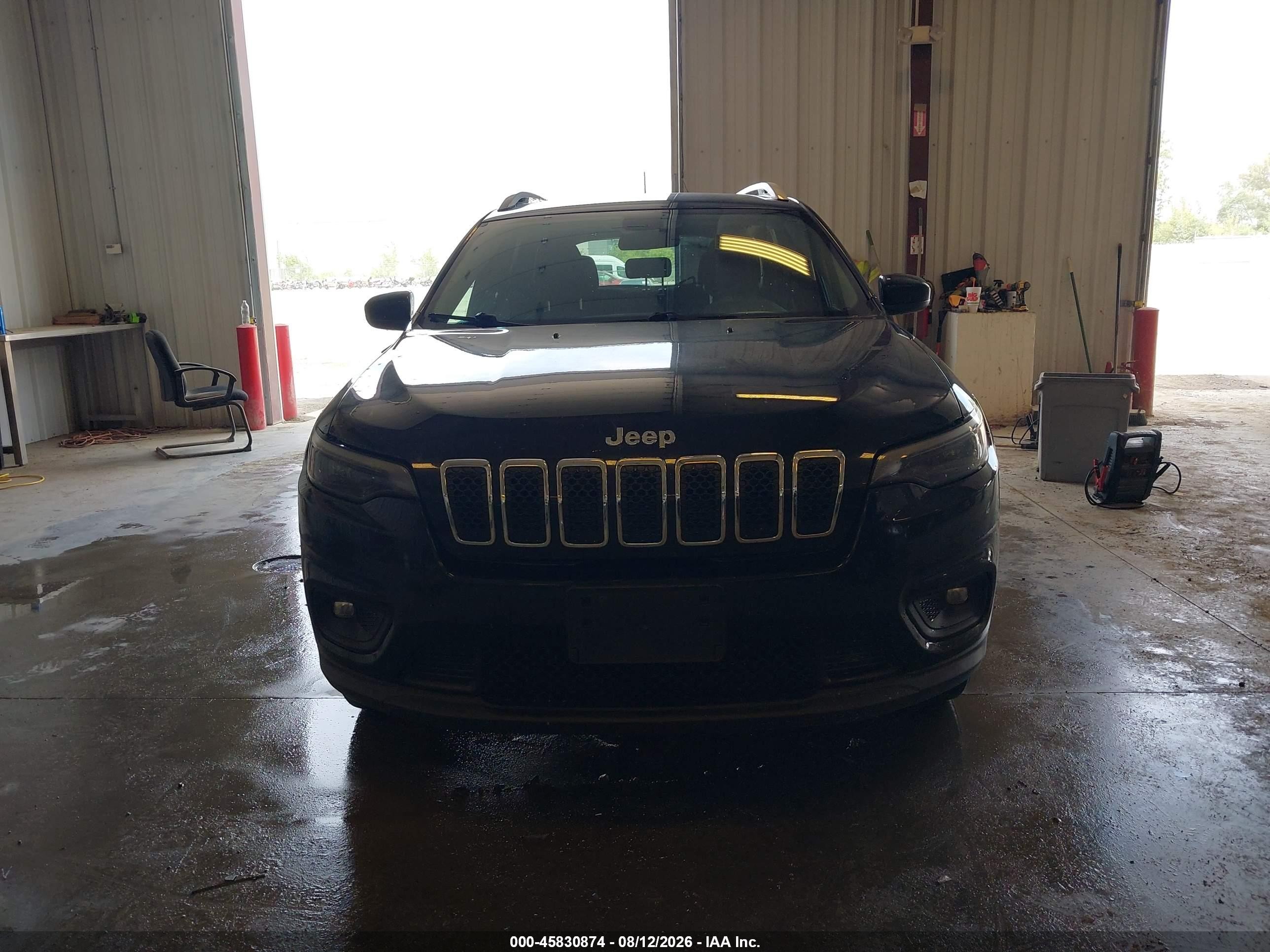 2019 Jeep Cherokee Latitude 4x4 Black vin: 1C4PJMCB5KD479785