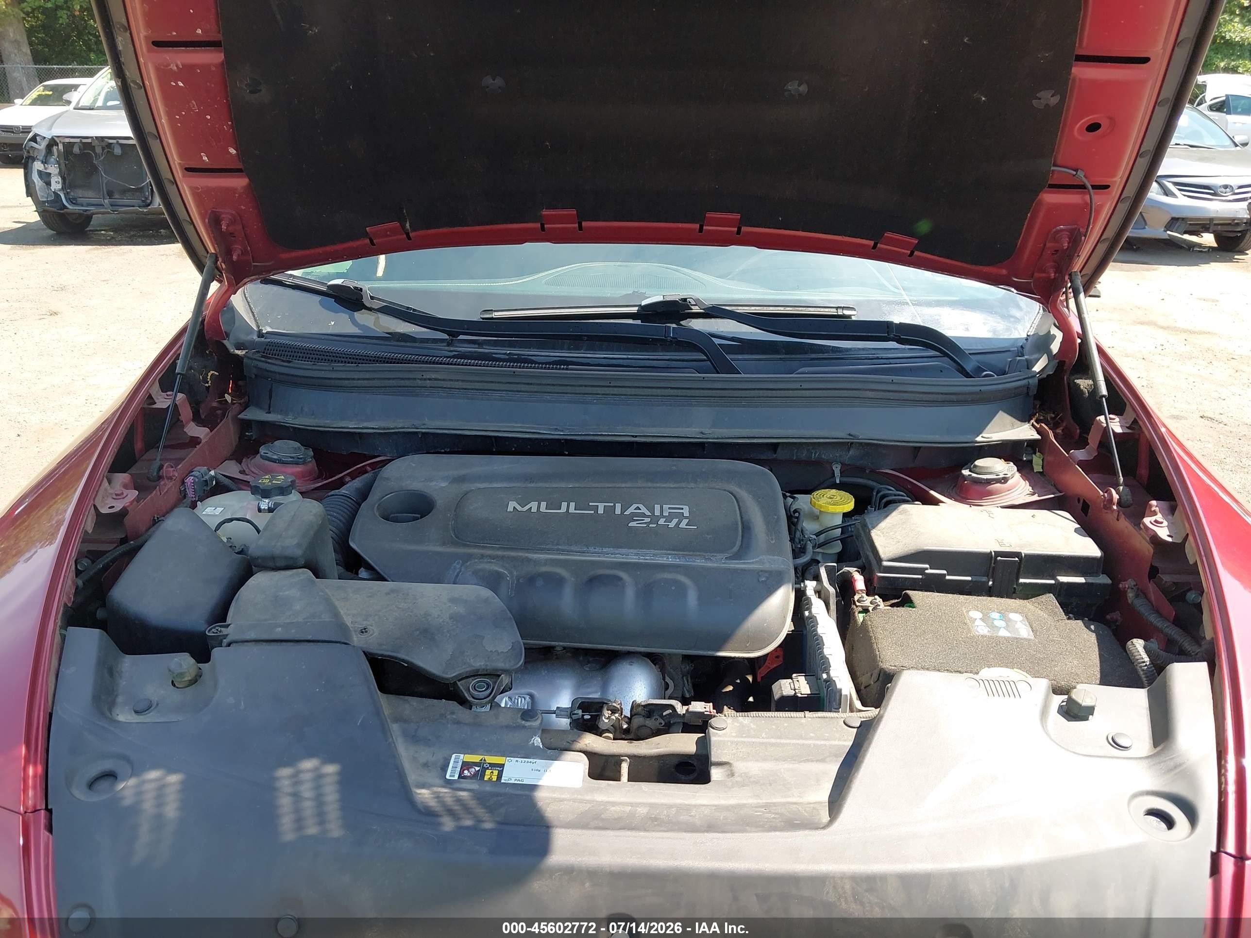 2014 Jeep Cherokee Latitude Красный vin: 1C4PJMCB6EW181500