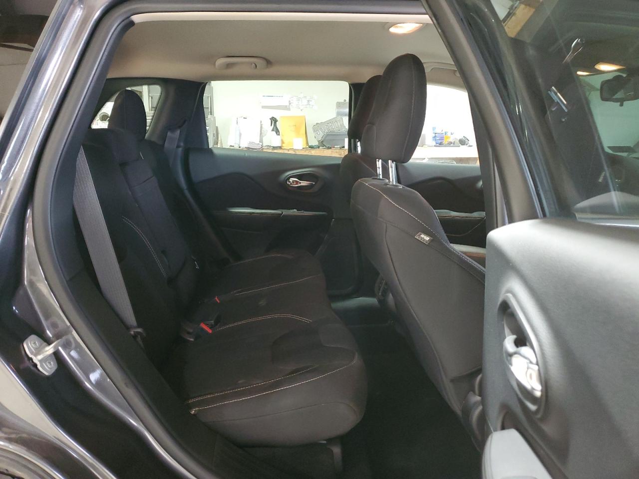 2015 Jeep Cherokee Latitude Charcoal vin: 1C4PJMCB6FW505062