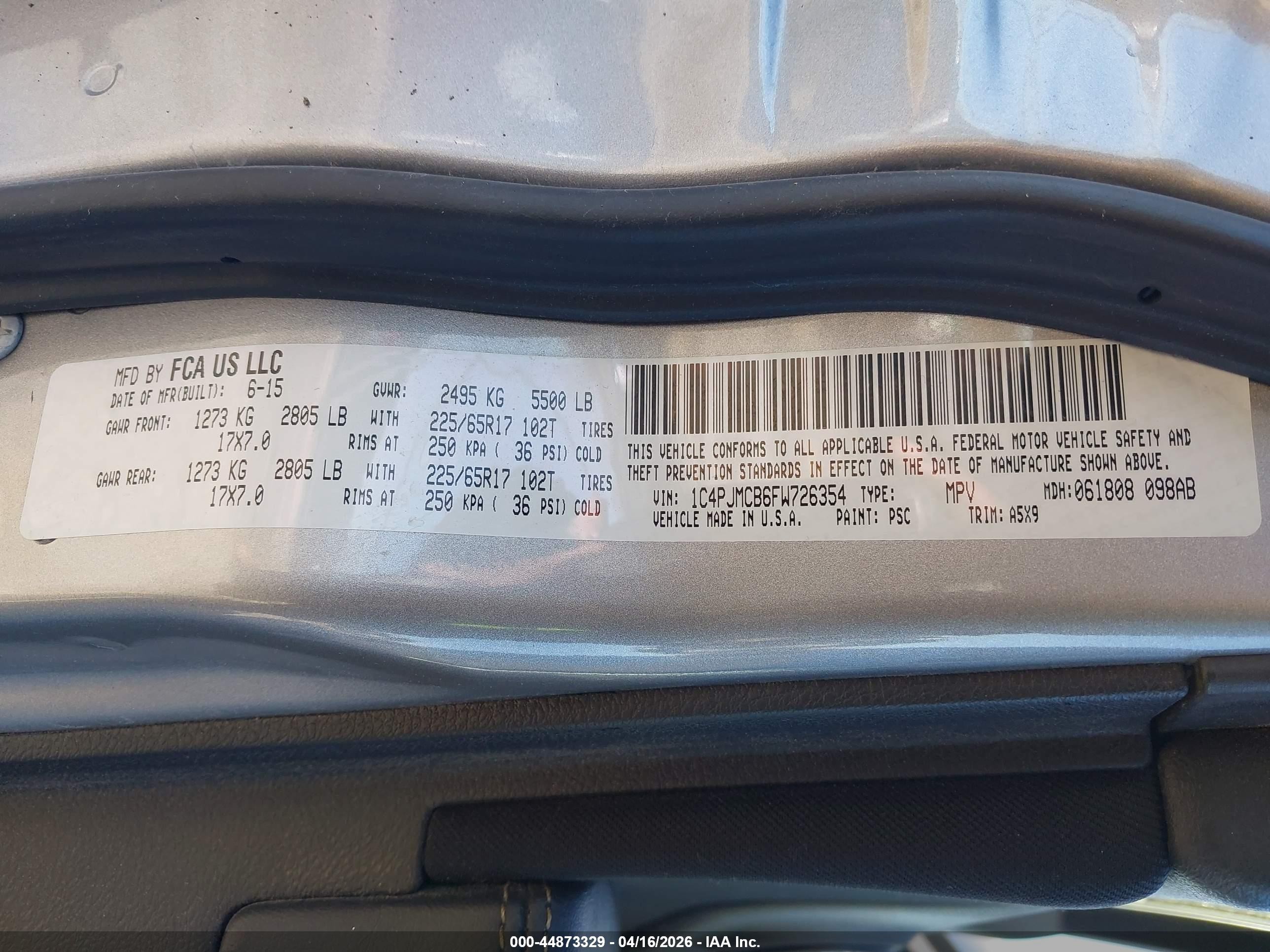 2015 Jeep Cherokee Latitude Silver vin: 1C4PJMCB6FW726354