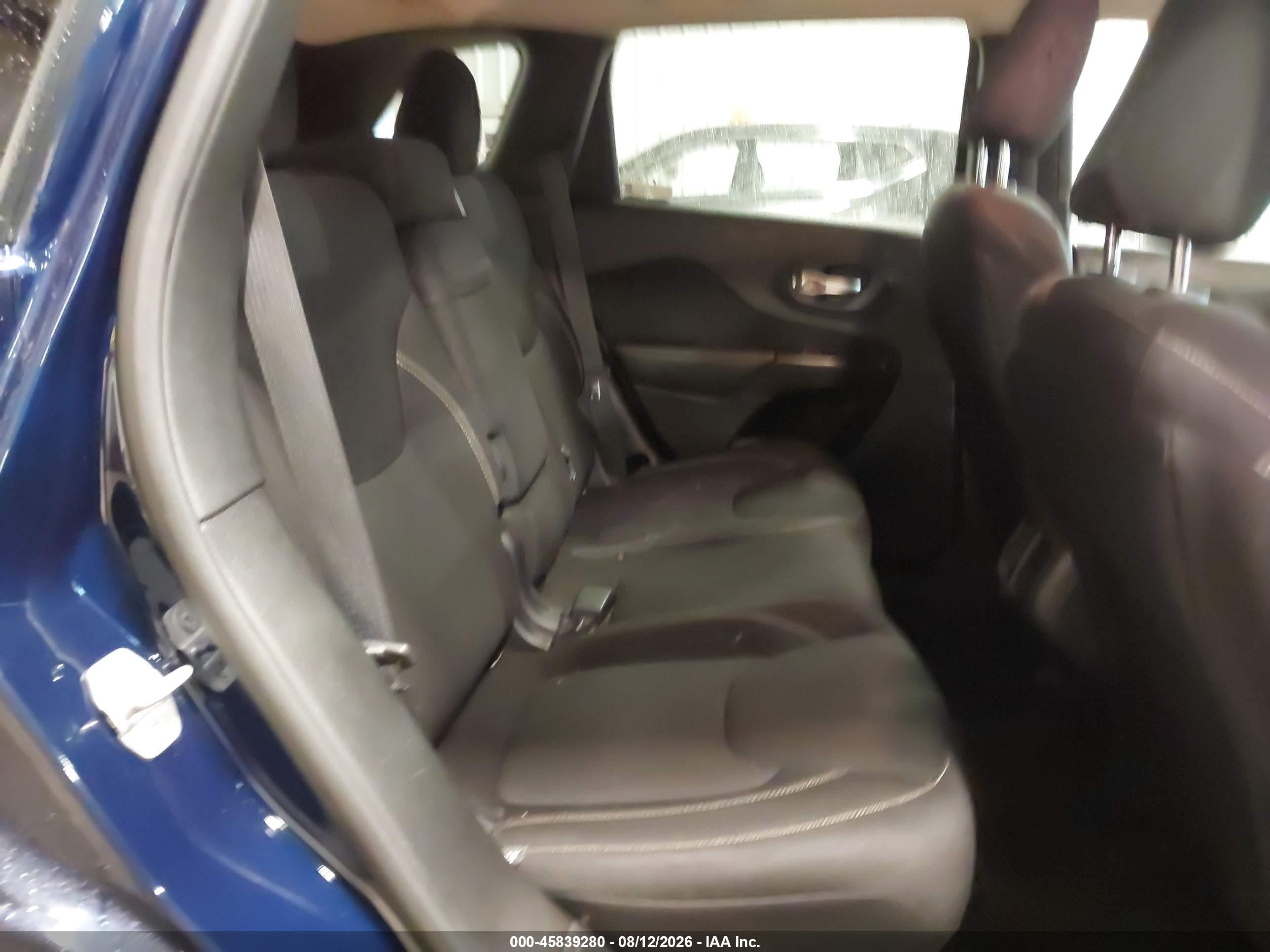 2015 Jeep Cherokee Latitude Blue vin: 1C4PJMCB6FW755336